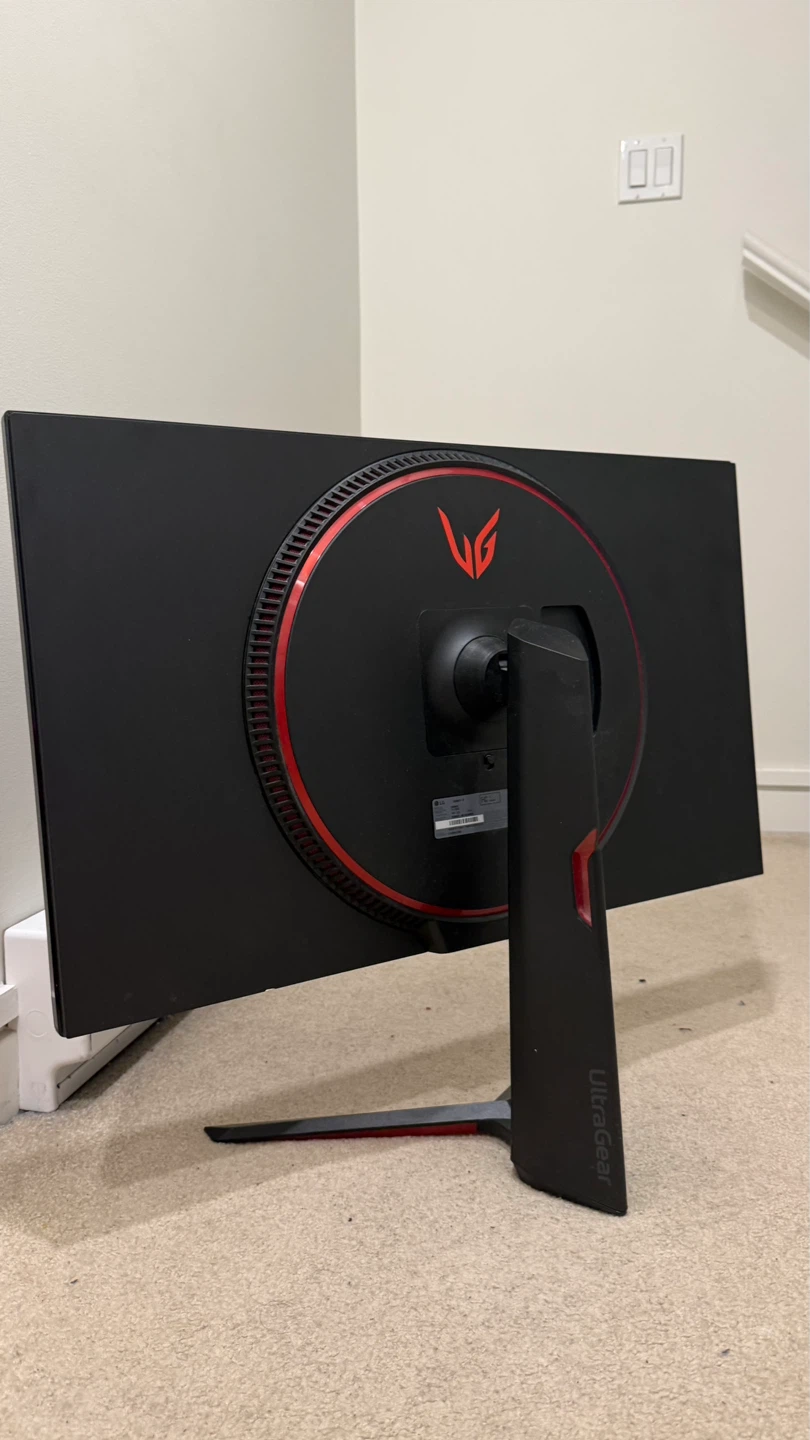 Gaming PC + monitor bundle - photo 3