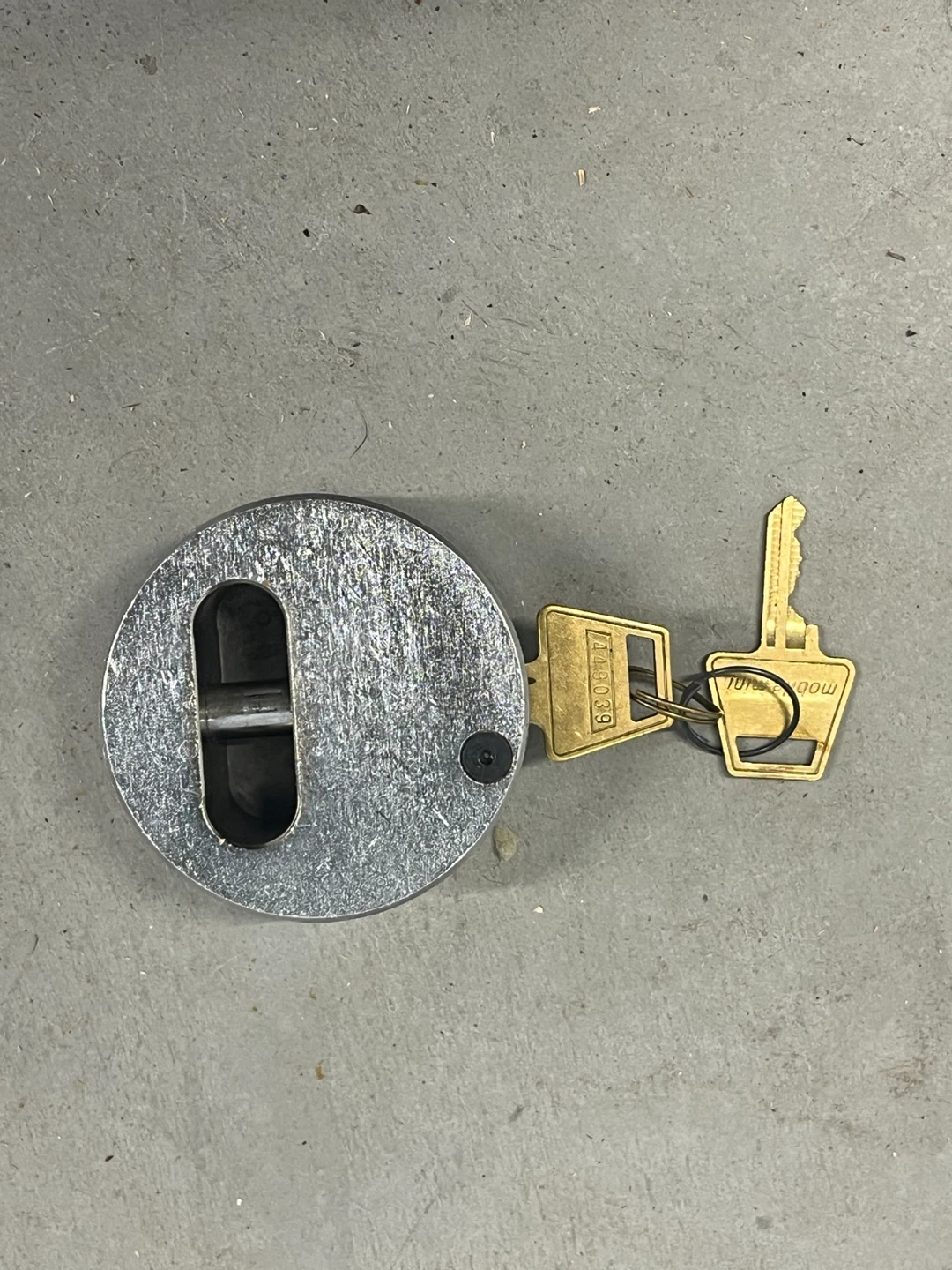 Mobile Mini Container Guard Lock with 2 Keys - photo 2
