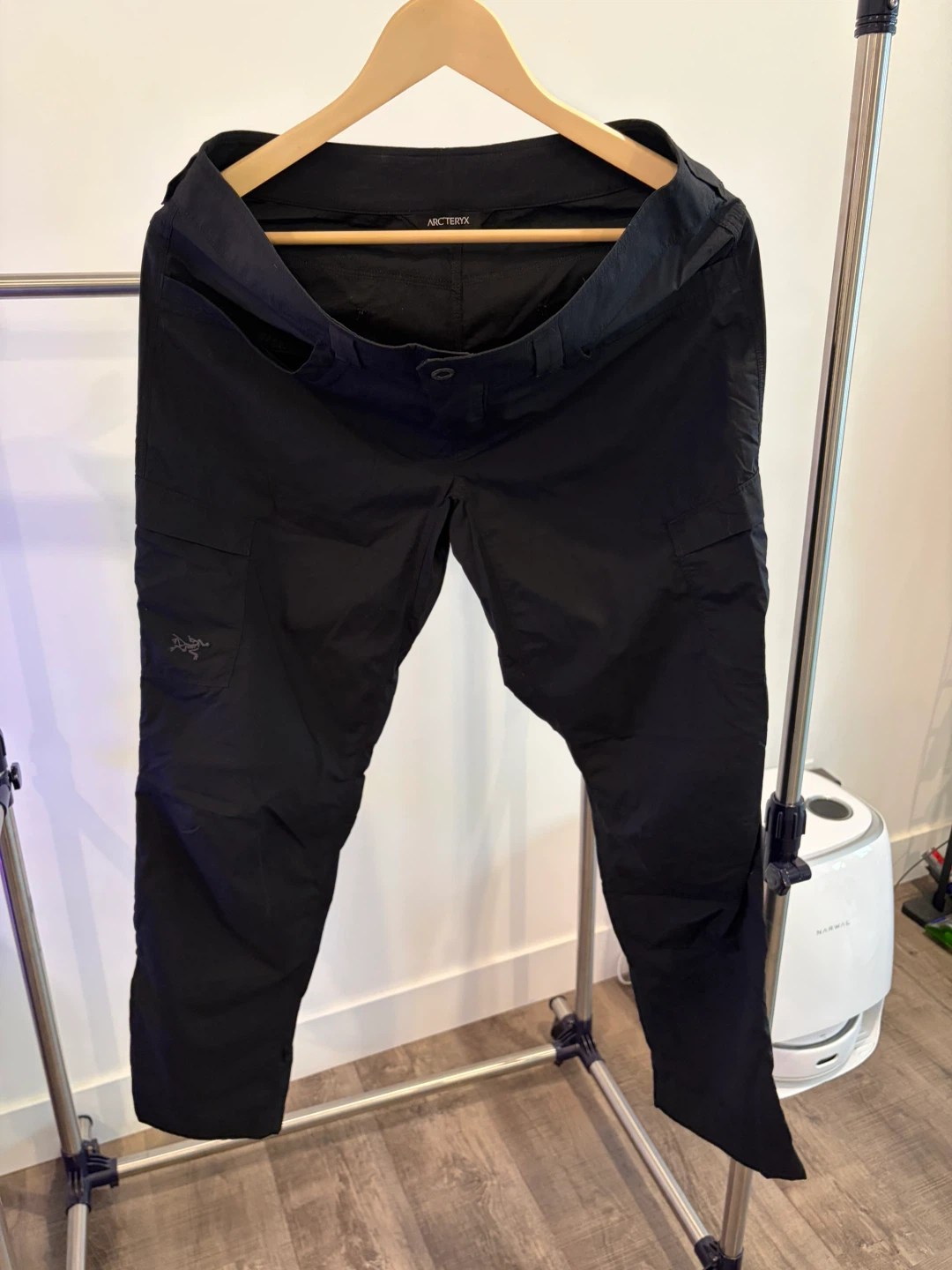 Arc’teryx Women size 8 pants black - photo 4
