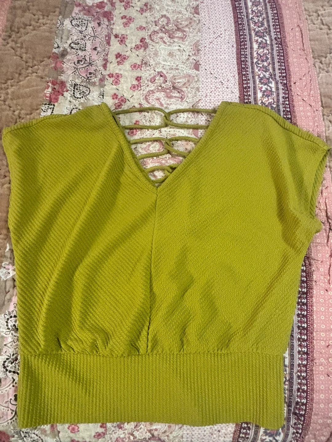 Fortune + Ivy Textured Top with Criss-Cross Back - Size S - photo 5