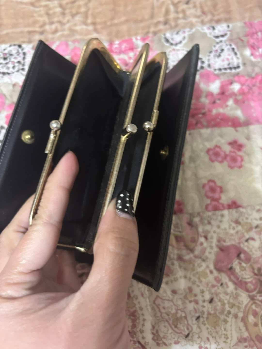 Baronet Black Leather Clasp Wallet - photo 5