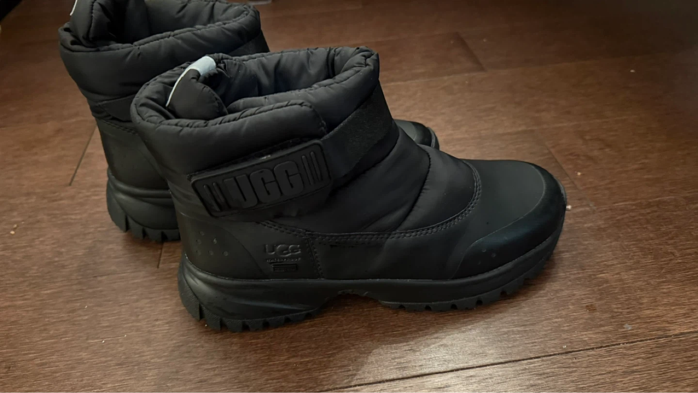 UGG Black Puffer Boots Size 9