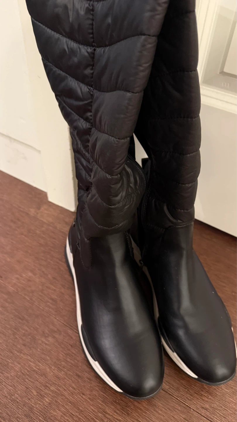 Black Puffer Knee-High Boots Size 39