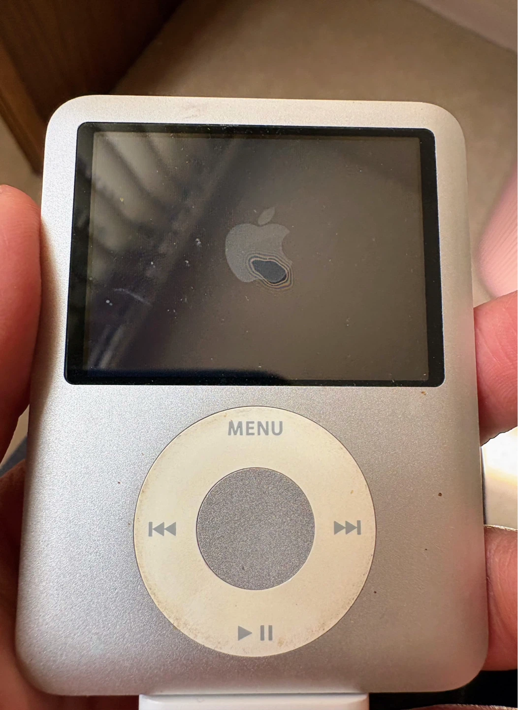 iPod Nano 3rd Gen (4GB) - for parts/repair - With Original Box - photo 4