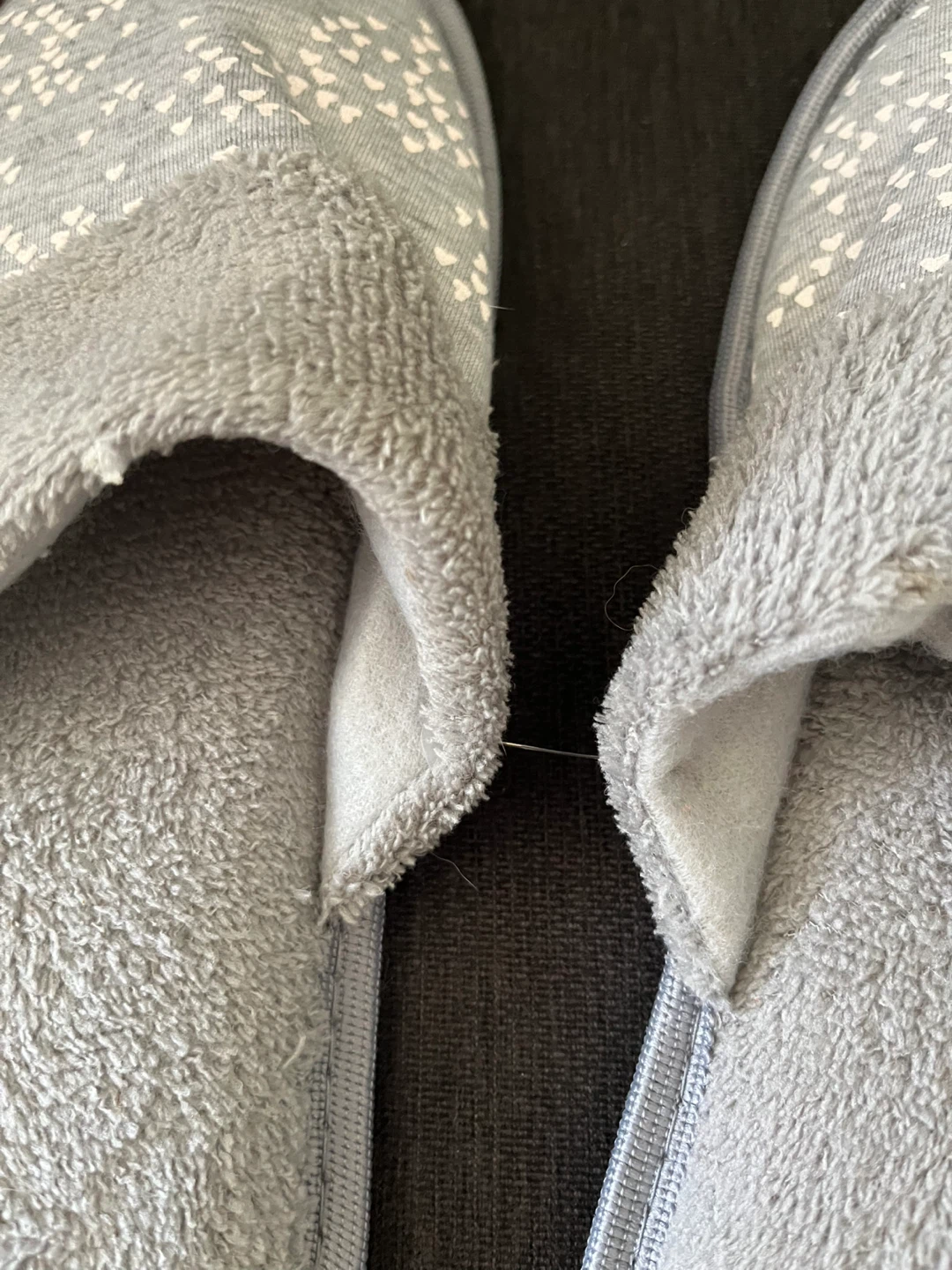 Grey Slippers Size M - photo 5