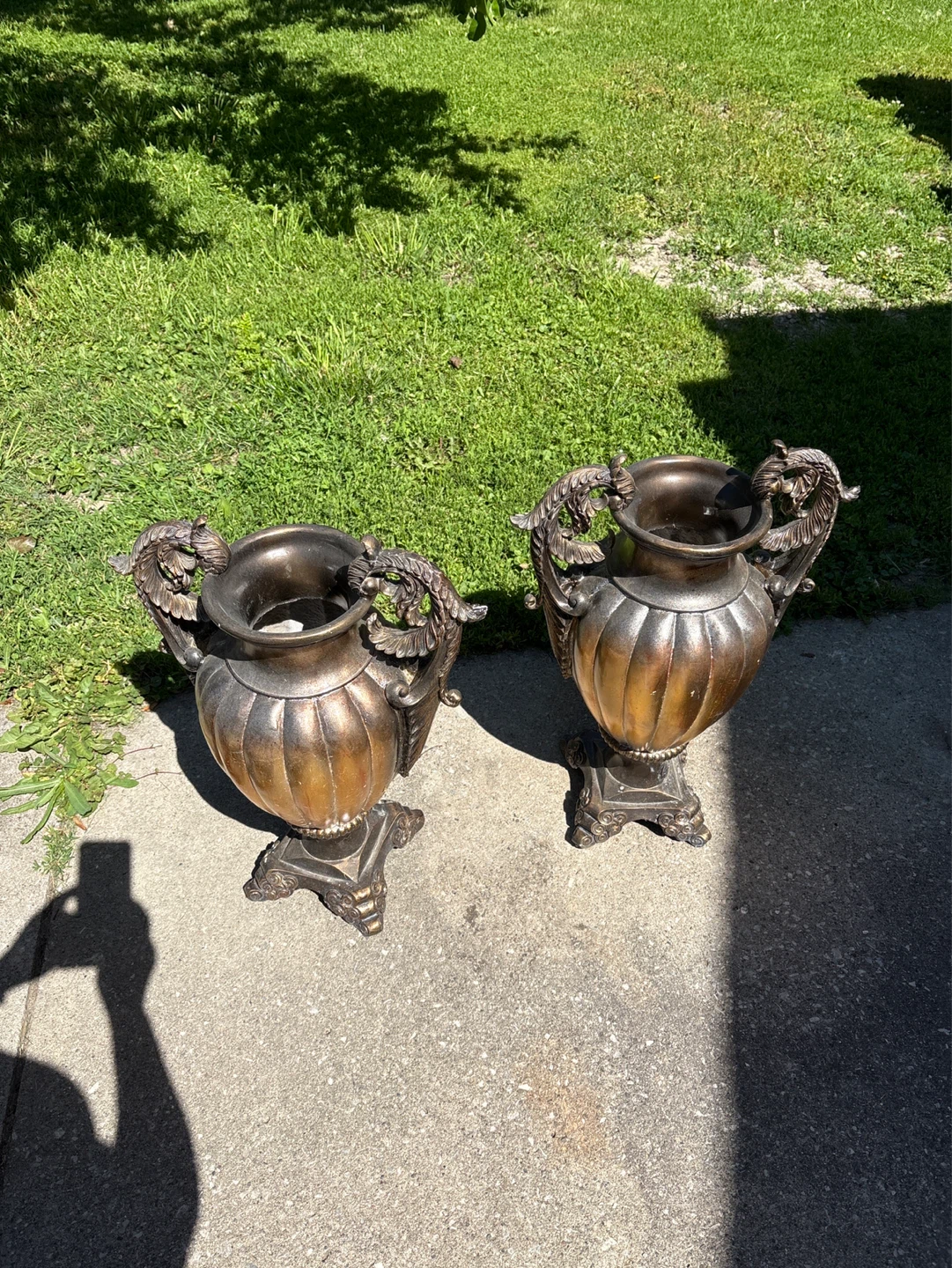 Pair of decorative urns - photo 2