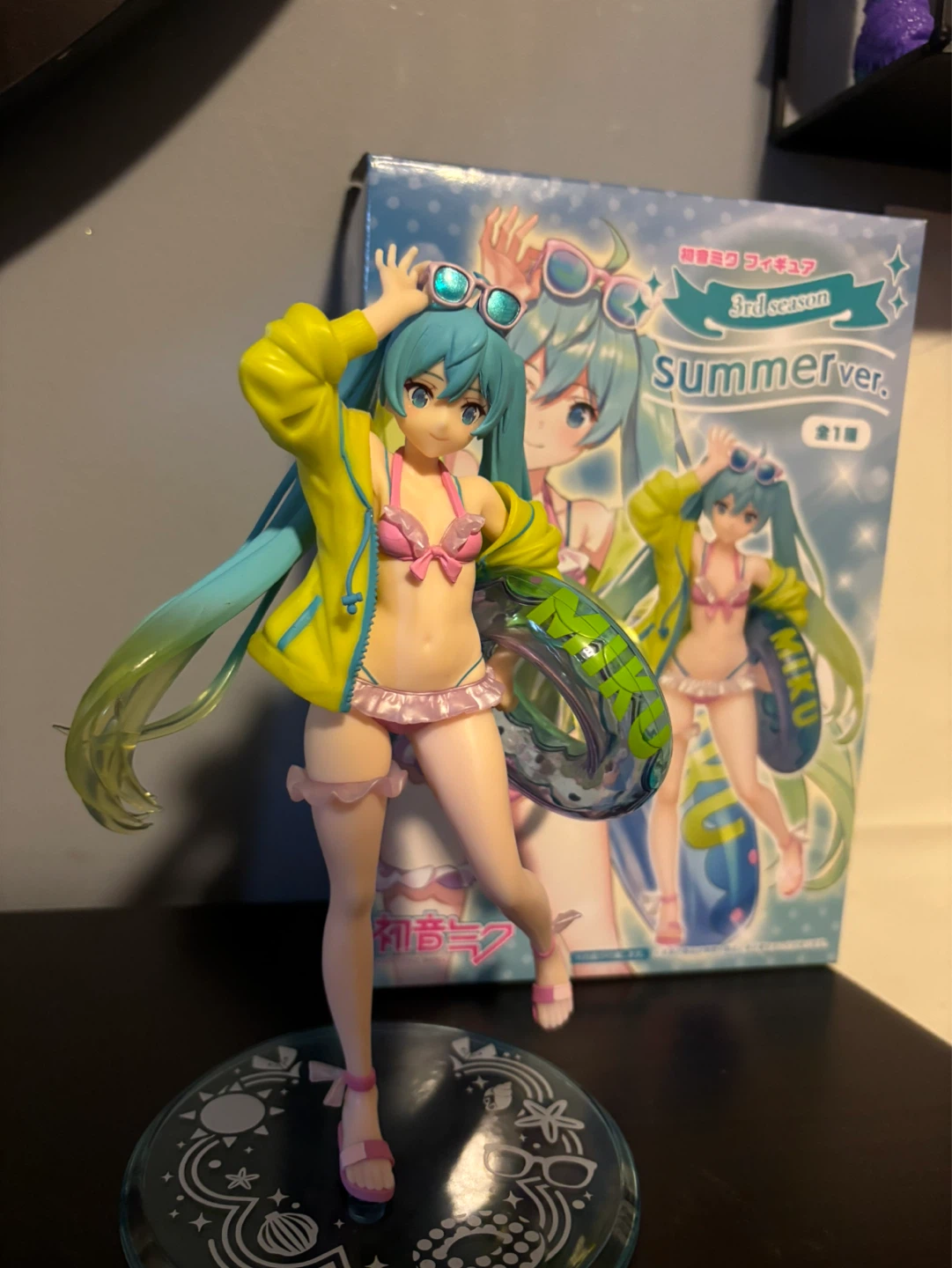 Hatsune Miku figure