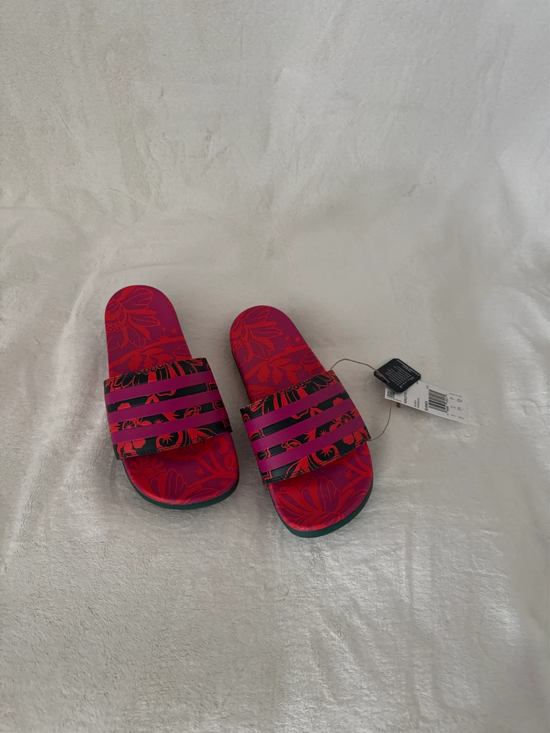 Adidas Adilette Comfort Slides Red/Purple Size 38