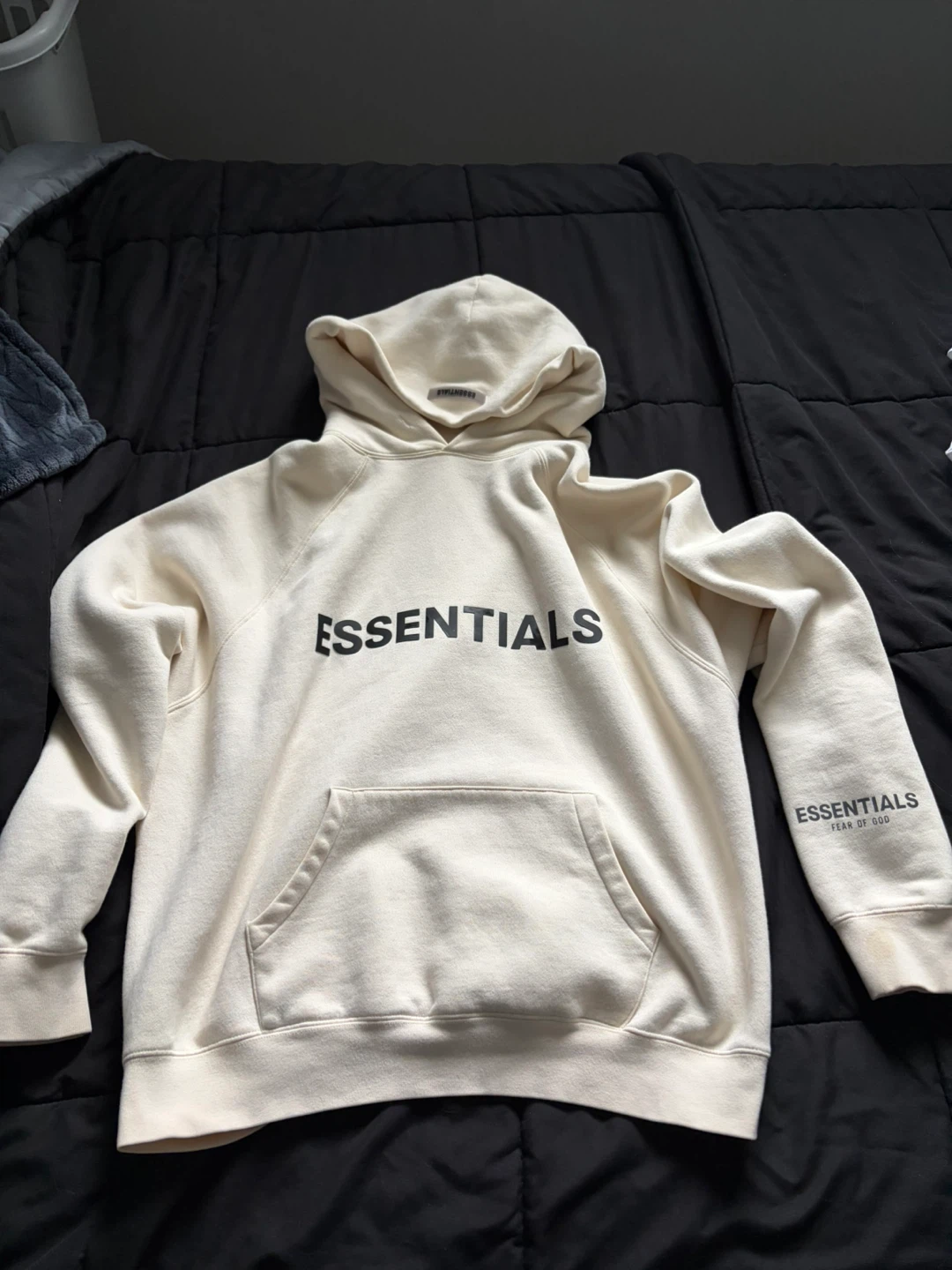 ESSENTIALS Fear of God Cream Hoodie - Size M
