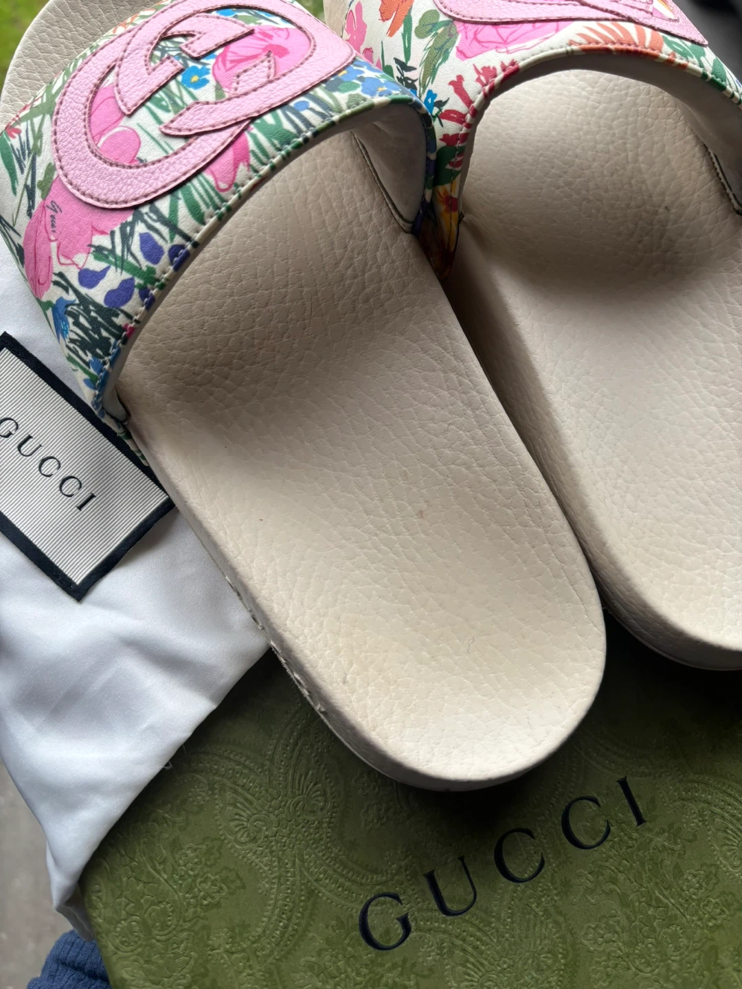 GUCCI Floral Slide Sandals - photo 2