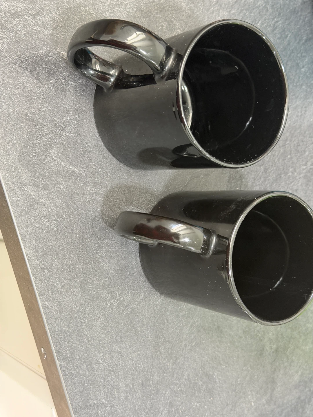 Set of 2 Black Mugs - photo 3