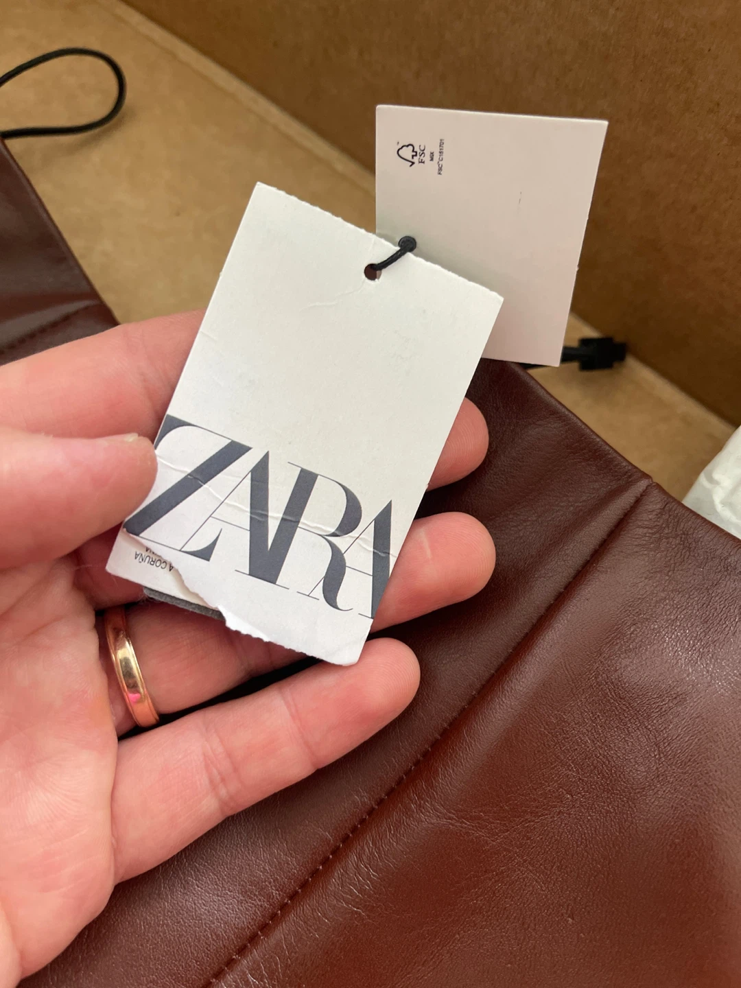 Brand New Zara Genuine Leather Boots with Tags – Size 40 (US 9) - photo 4