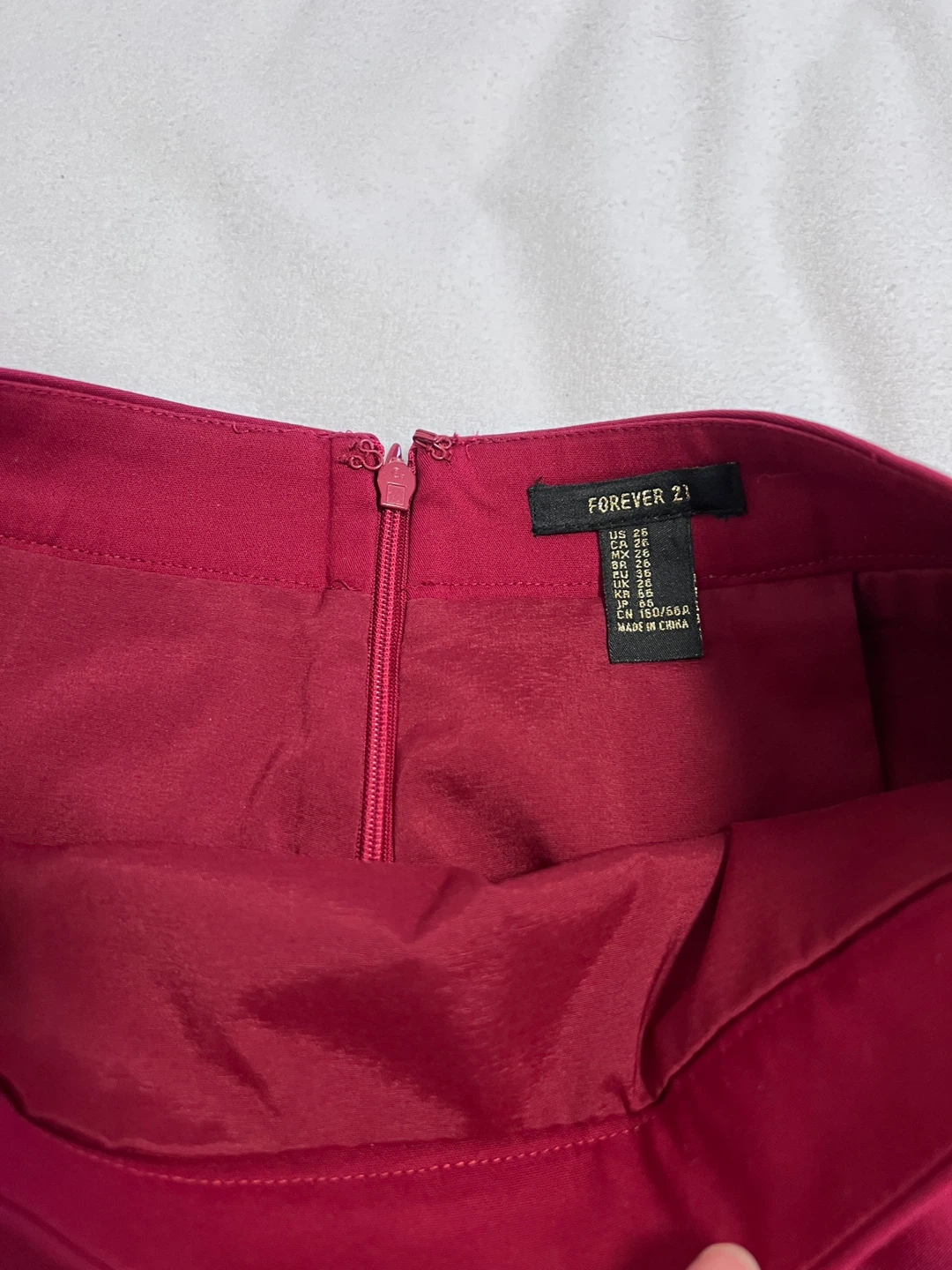 Red Skirt with pocket details - photo 4