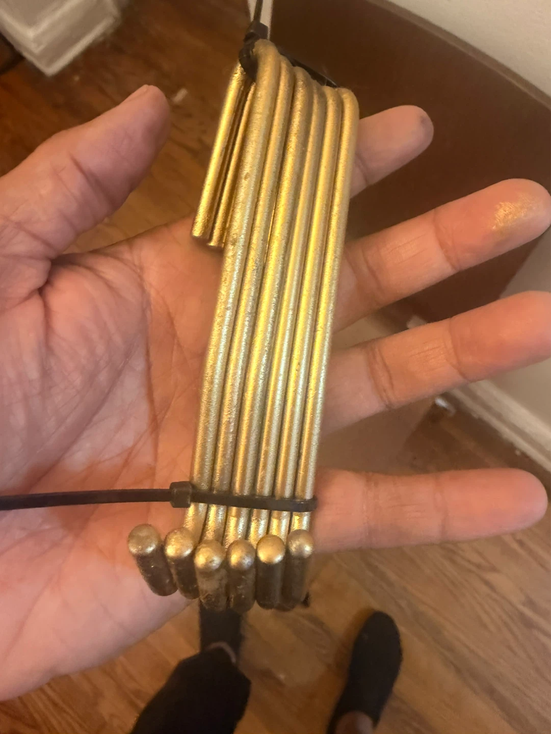 Vintage Gold-Tone Scarf Hanger - photo 2