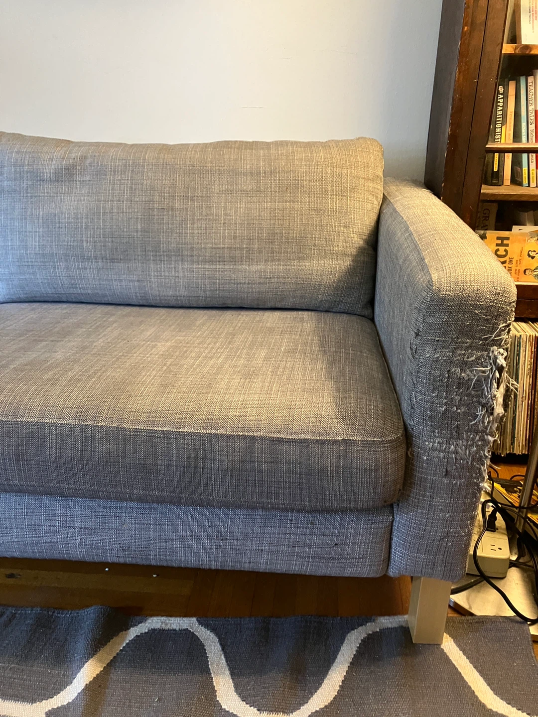 Light grey IKEA sofa - photo 3