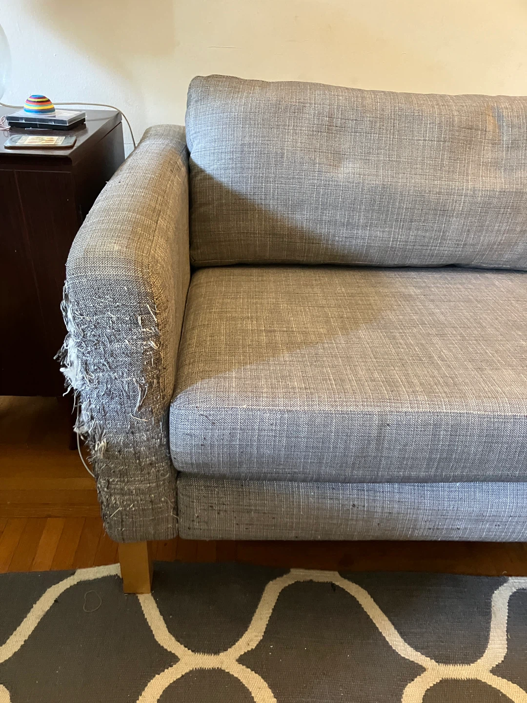 Light grey IKEA sofa - photo 4