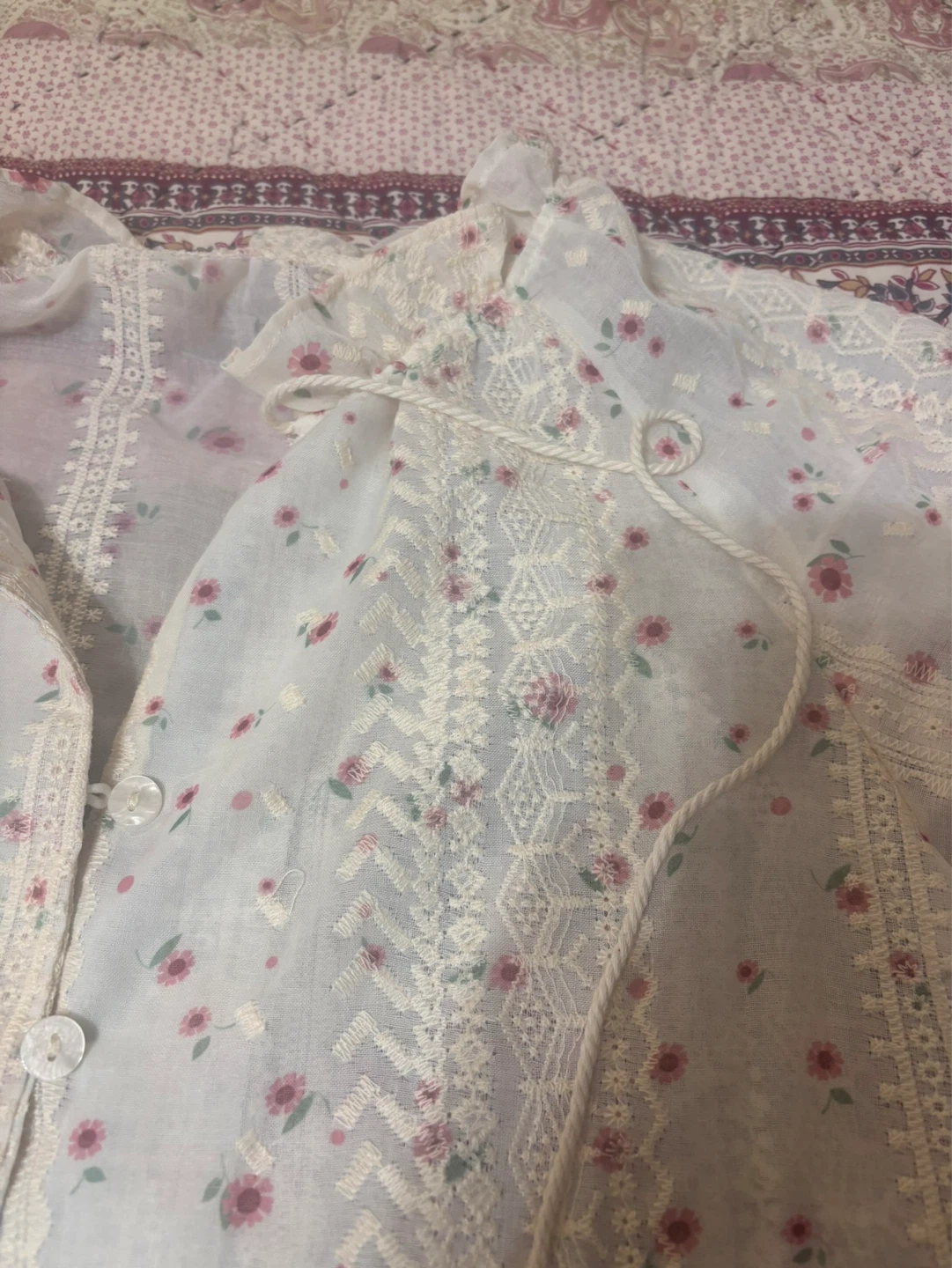 Women's Floral Lace Blouse Top - photo 3