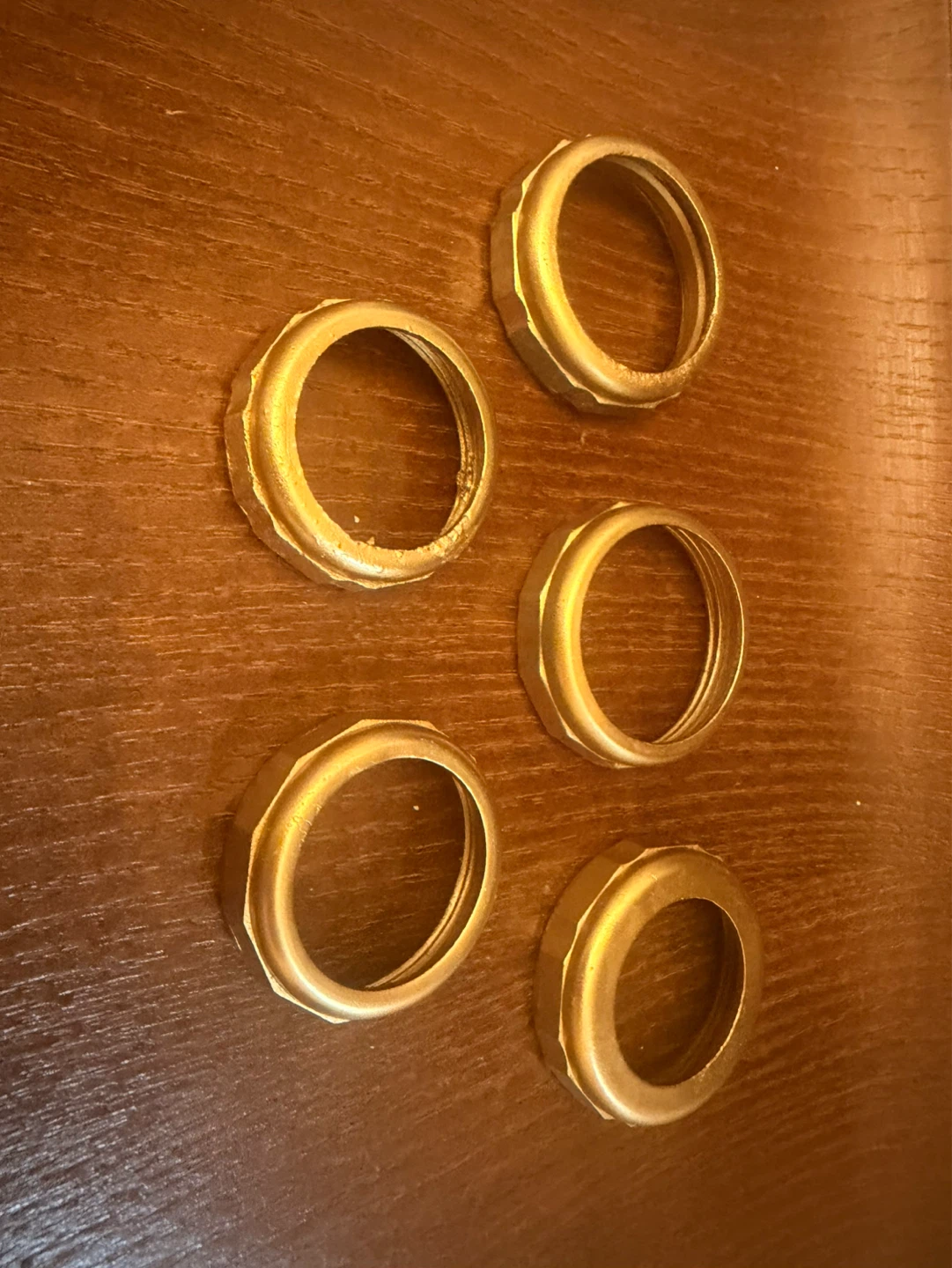 Lot of 5 Gold Metal Rings - photo 4