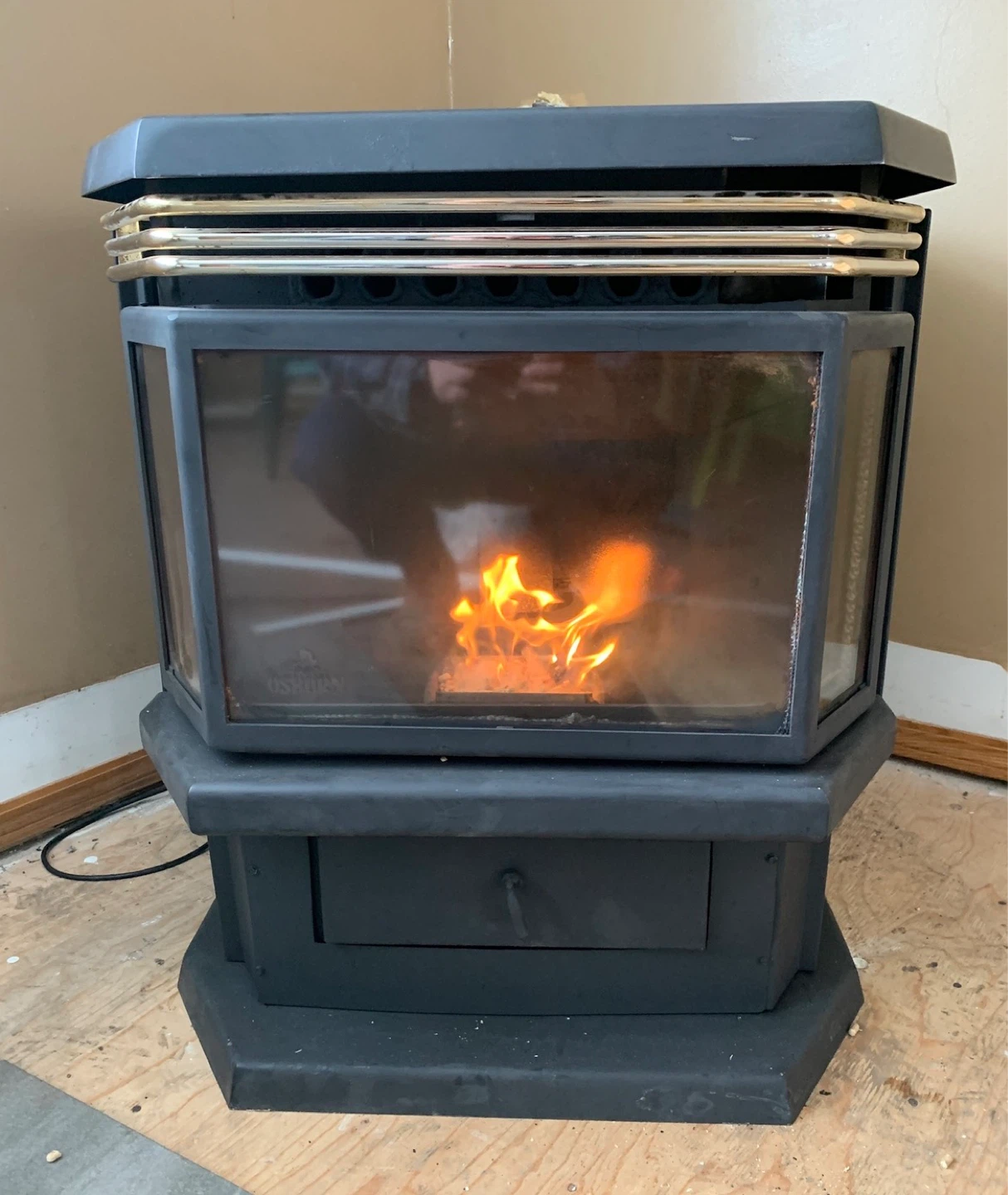 Osburn pellet stove - photo 4