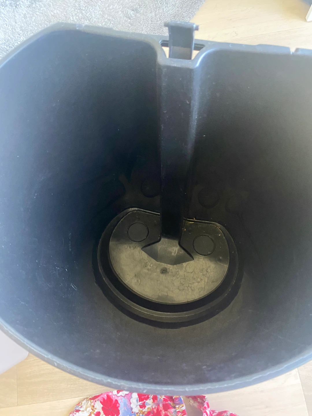 Stainless steel Trash Can - photo 5
