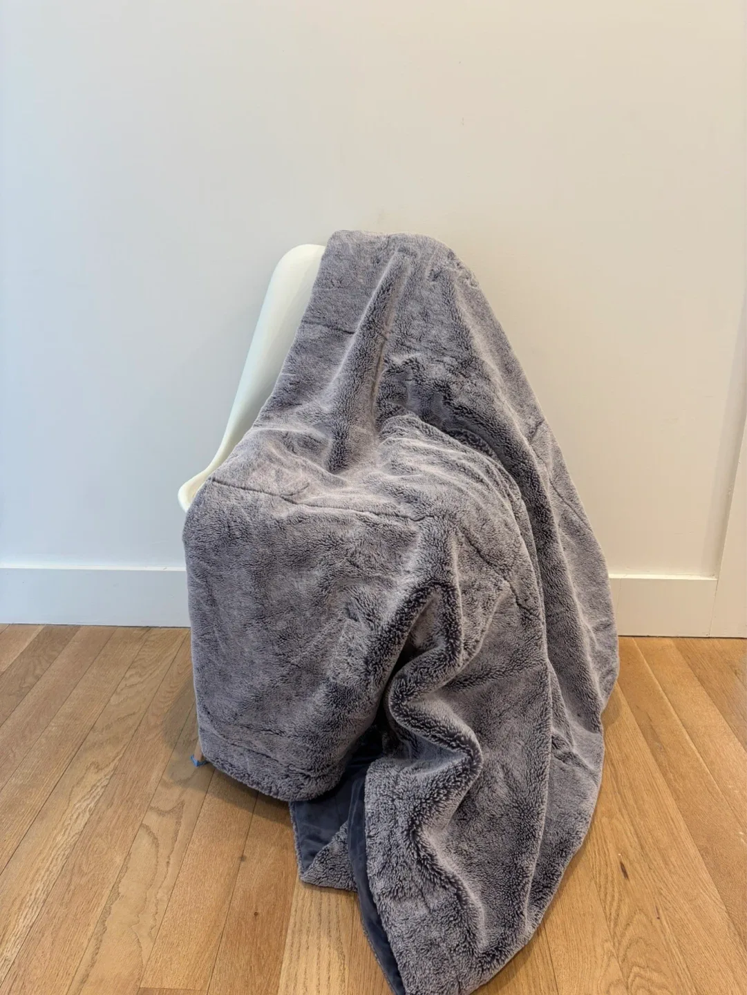 Lovesac Faux Fur Throw Blanket - Gray
