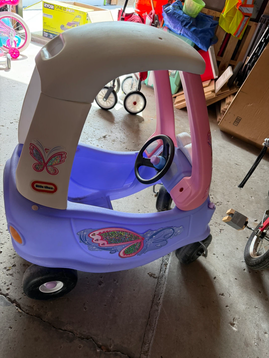 Little Tikes Cozy Coupe Pink/Purple Ride-On Toy Car - photo 4