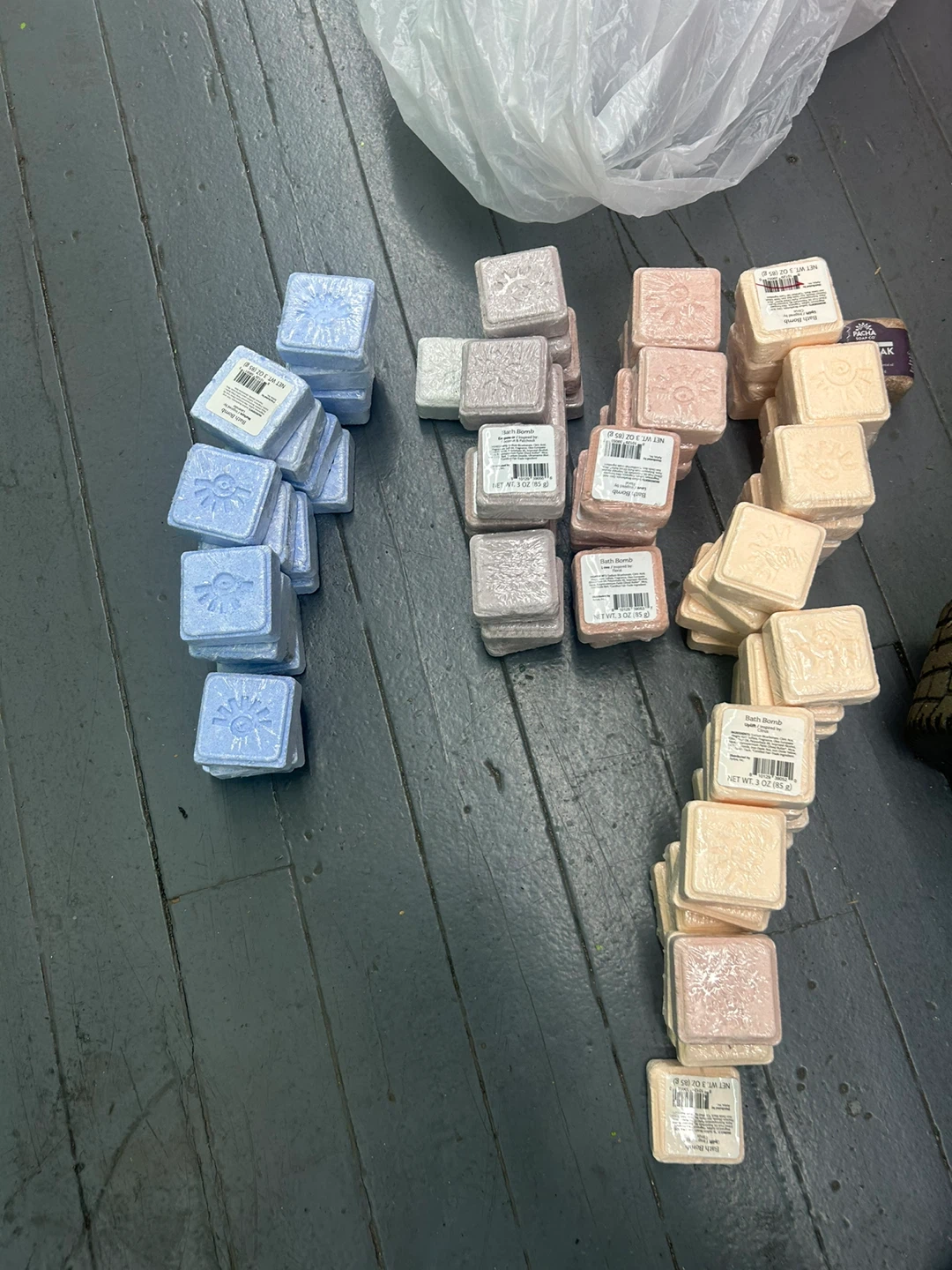 PACHA BATH BOMBS HUGE LOT OF 80