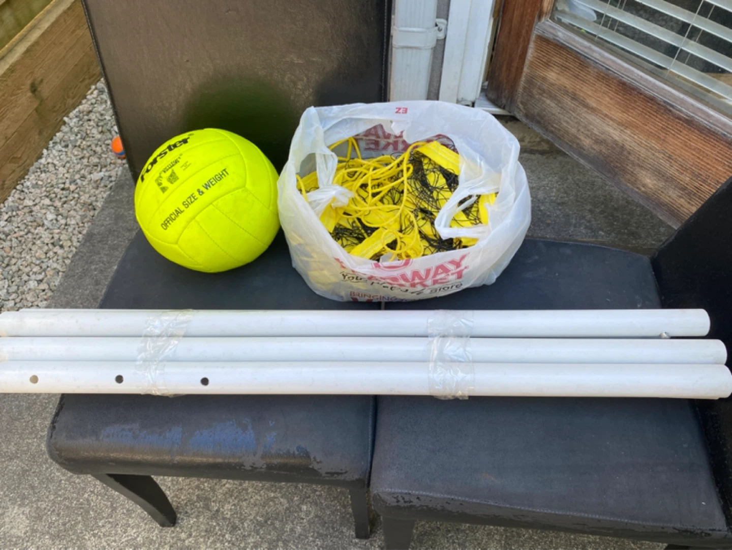 Forster Volleyball Set with Ball, Net and Poles