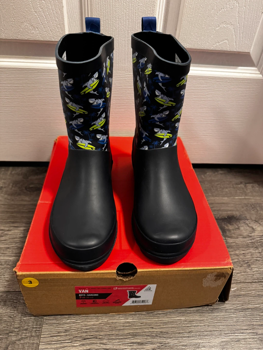 Boys' Shark Rain Boots Size 3