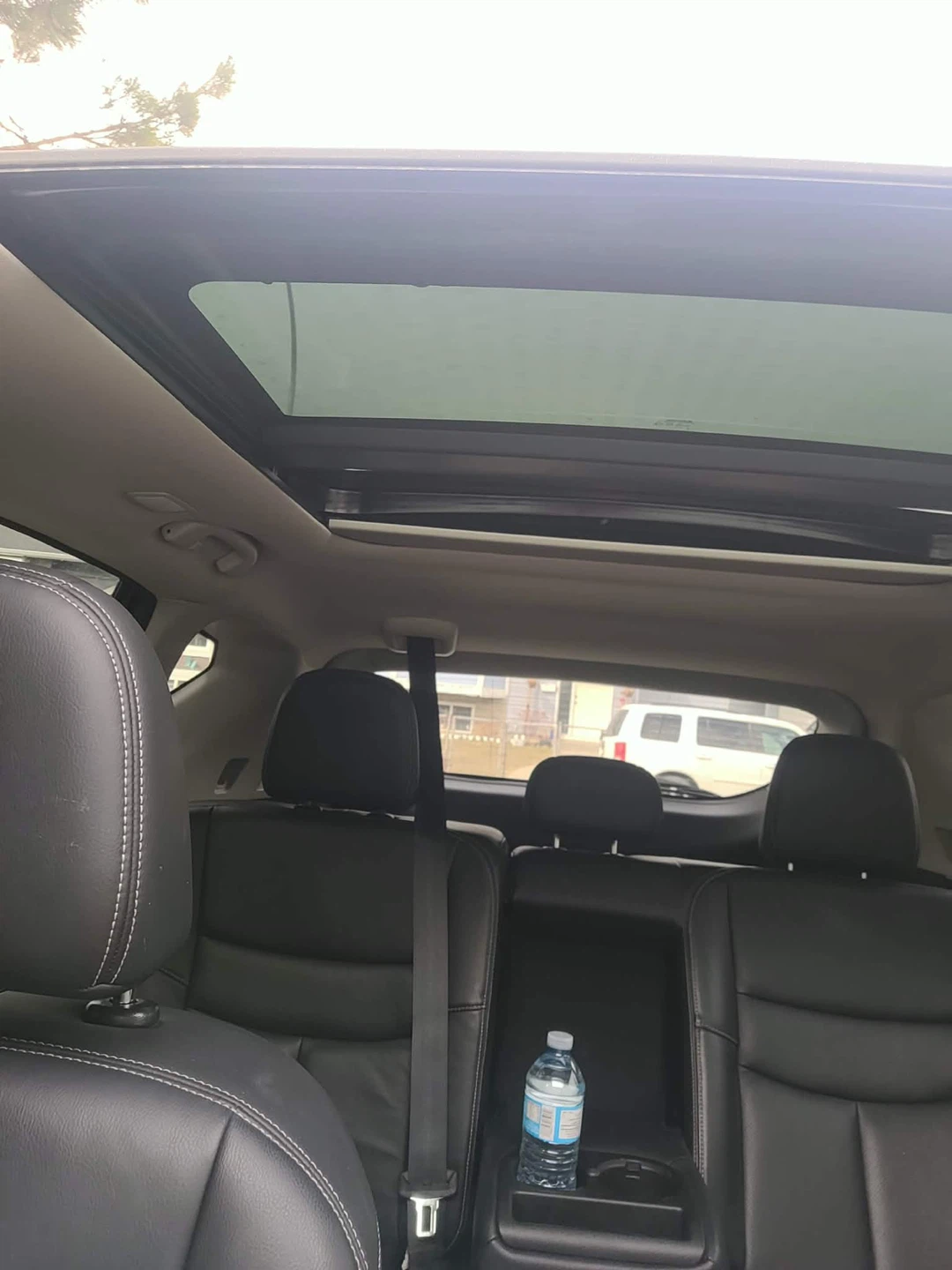 Nissan Murano Platinum SUV - photo 2