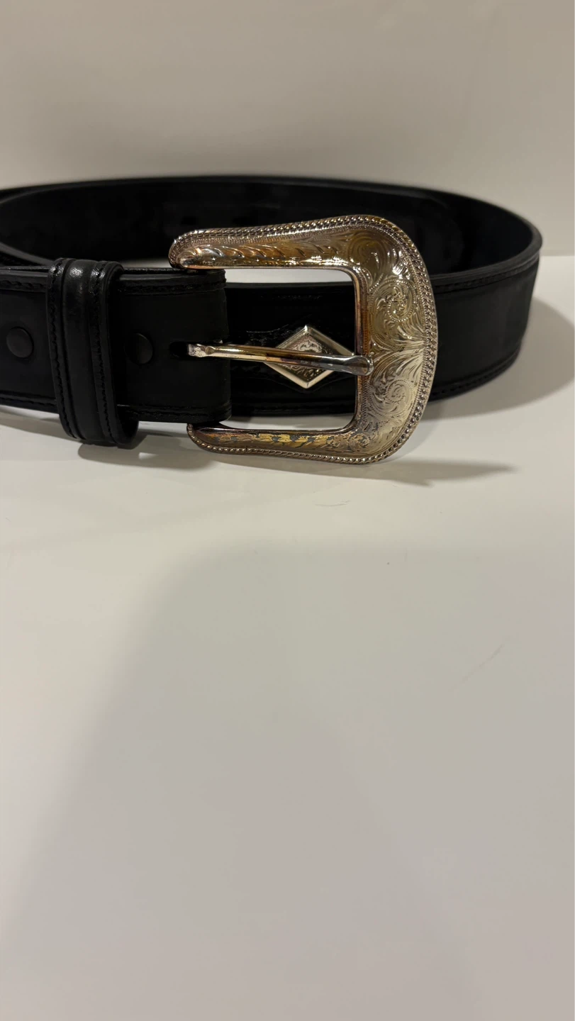 Western Style Black Leather Belt with Engraved Buckle - photo 2