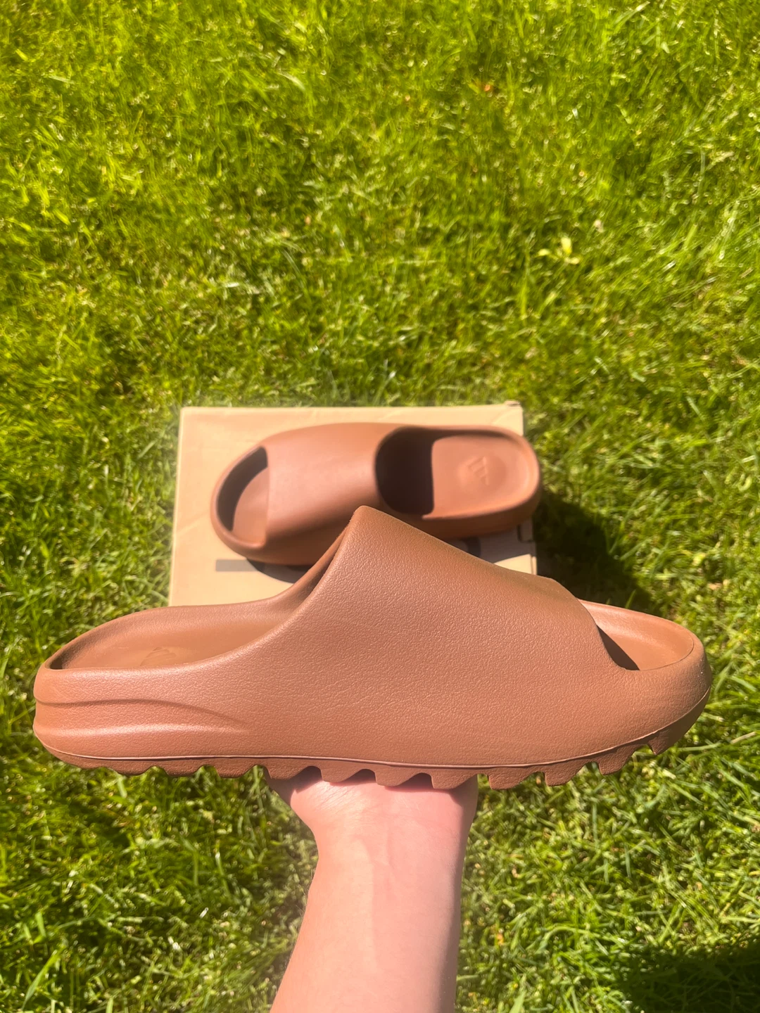 Flax yeezy slides - photo 2