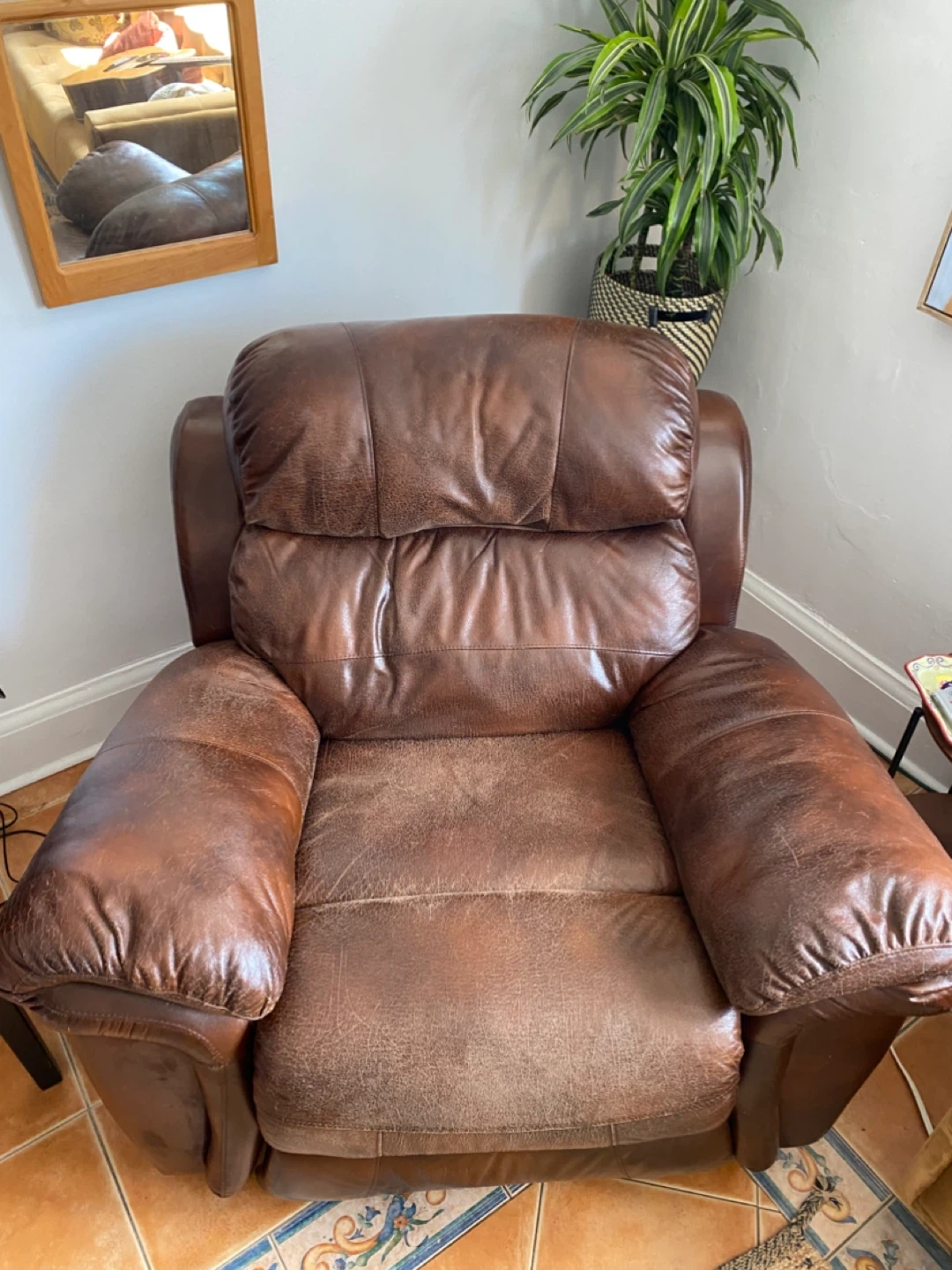 Italian Leather Recliner Armchair - photo 3