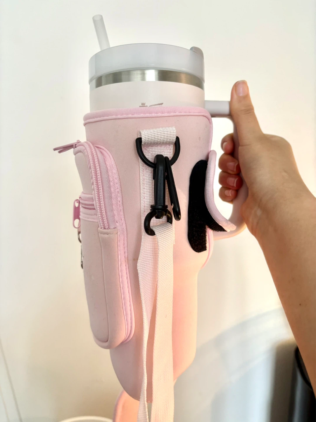 Stanley Quencher 40oz Tumbler with Straw and Pink Pouch