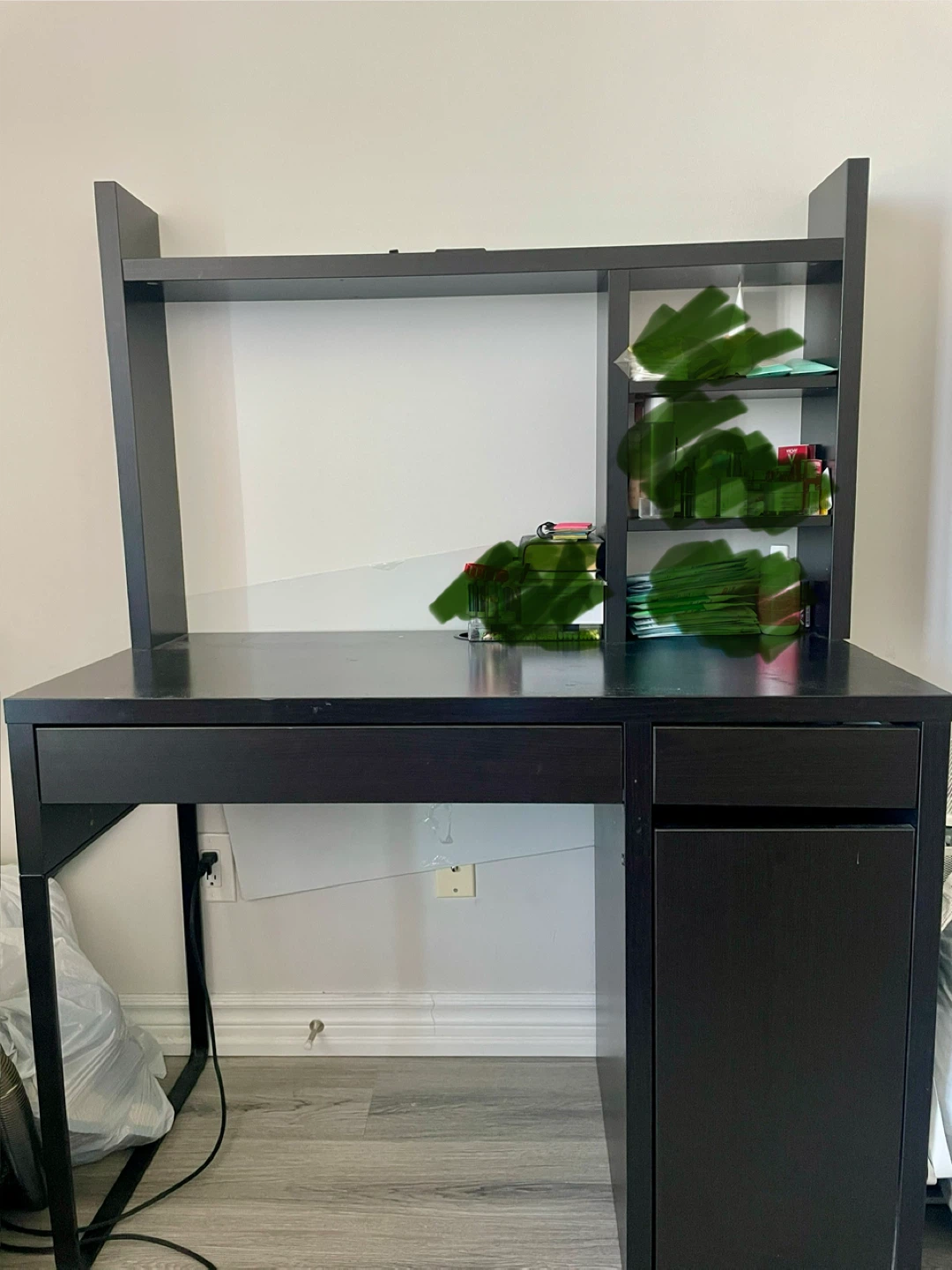 Black Desk with Hutch