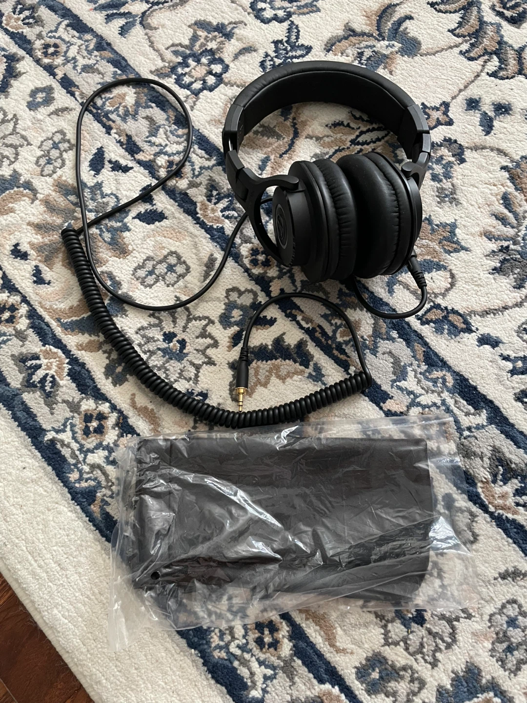Audio-Technica ATH-M40x Headphones