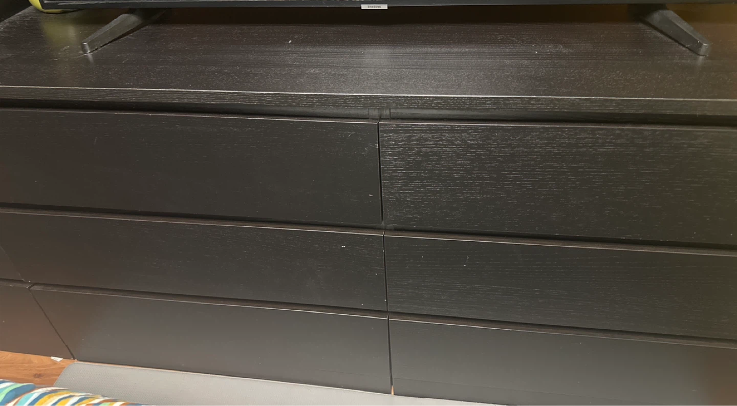 Black 6-Drawer Dresser