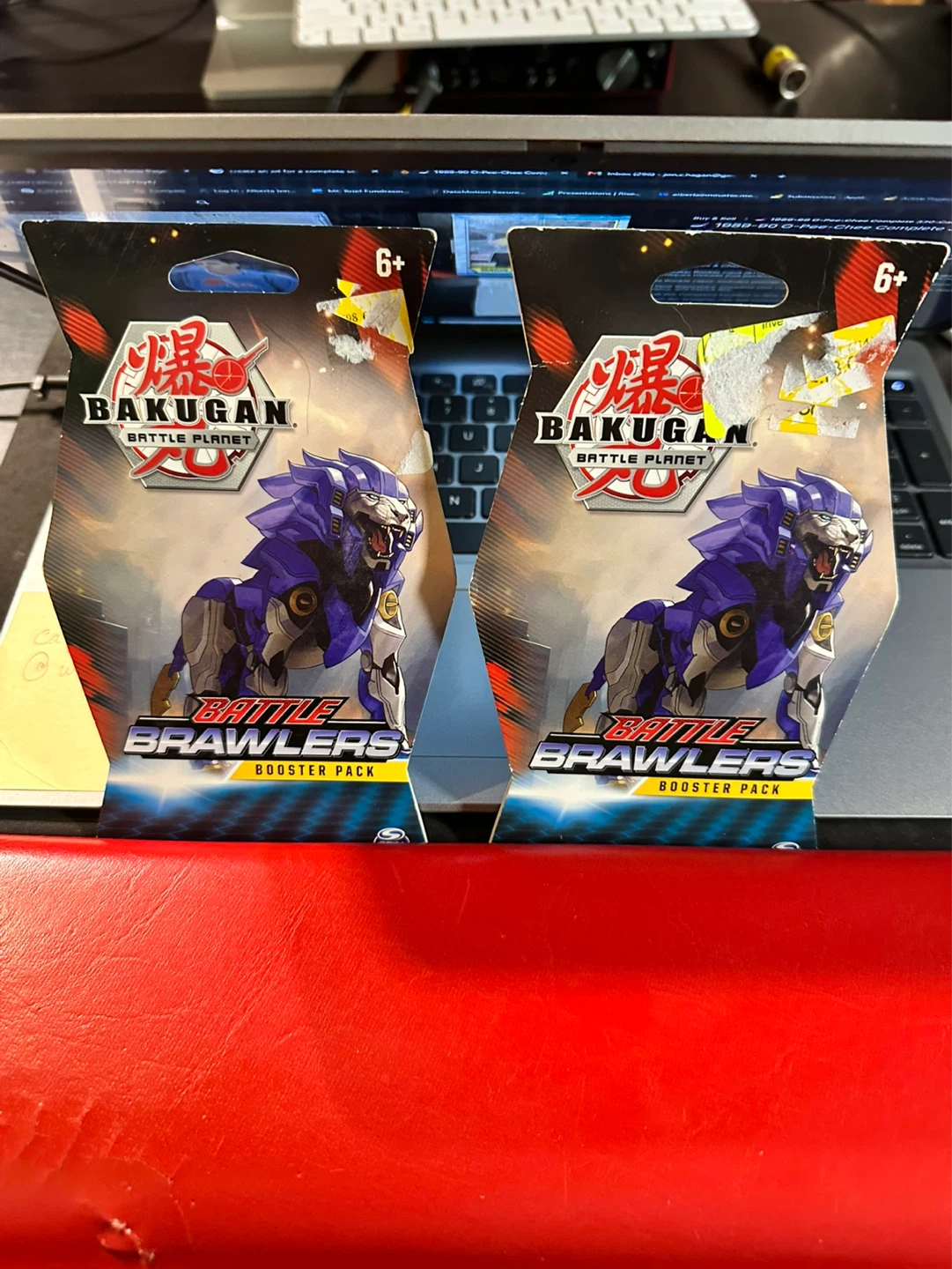 Bakugan Battle Planet: Battle Brawlers - 2 booster packs - photo 3