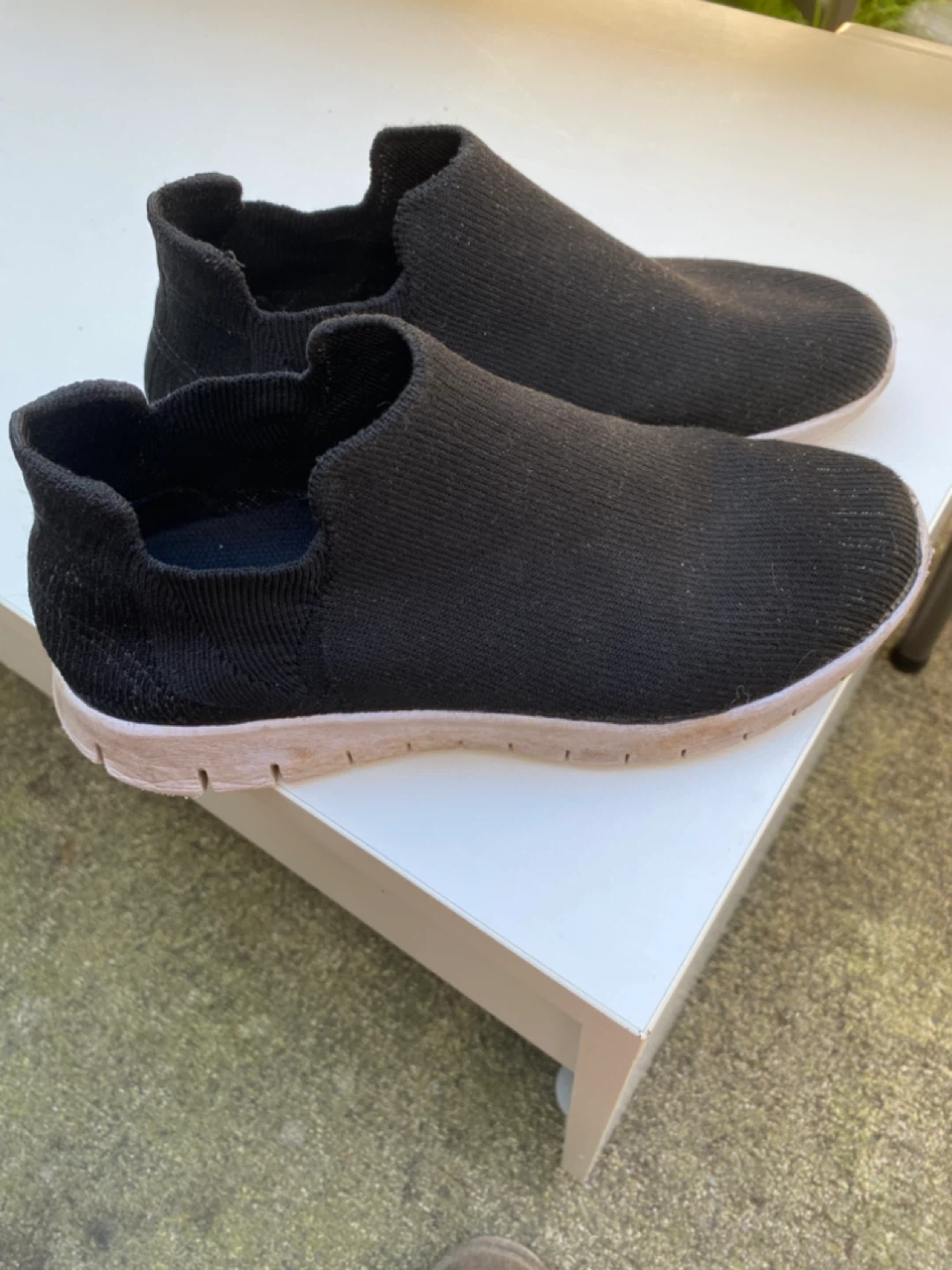 Skechers Slip-On Shoes Size 38 women’s