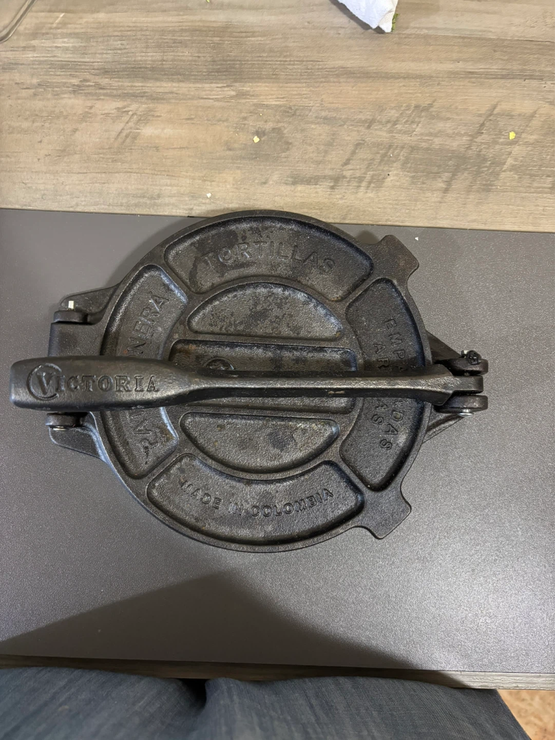 Victoria Tortilla Press Cast Iron Made in Colombia