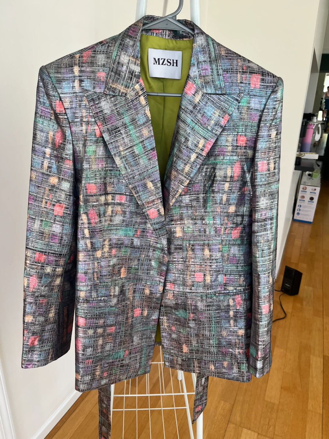 MOVING SALE – Stylish Designer Pieces, Everything Must Go!