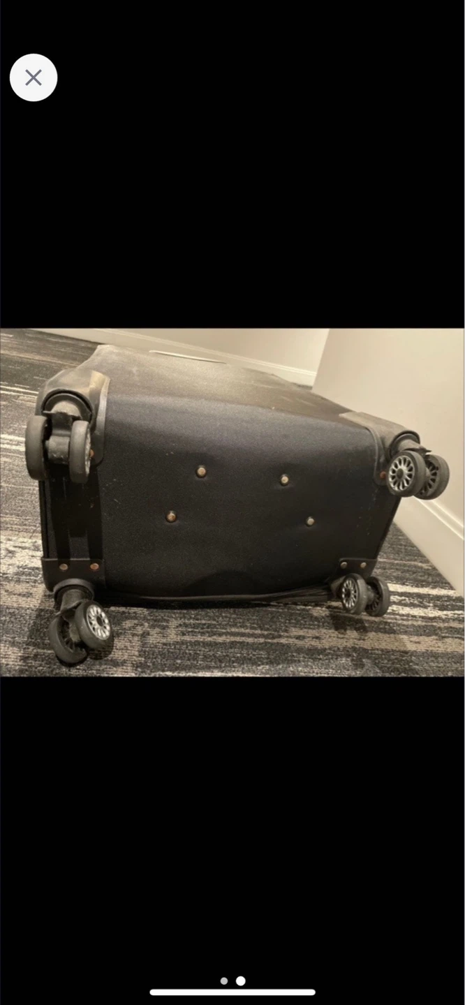 Large check in Suitcase - photo 2