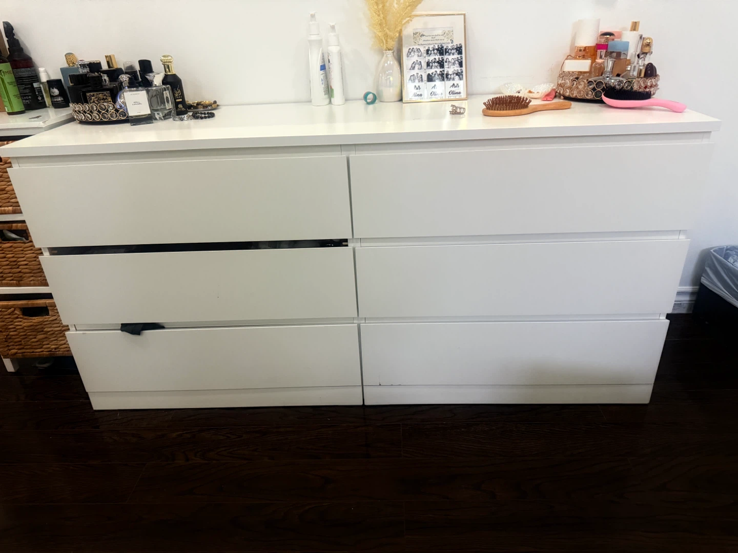 White 6-Drawer Dresser