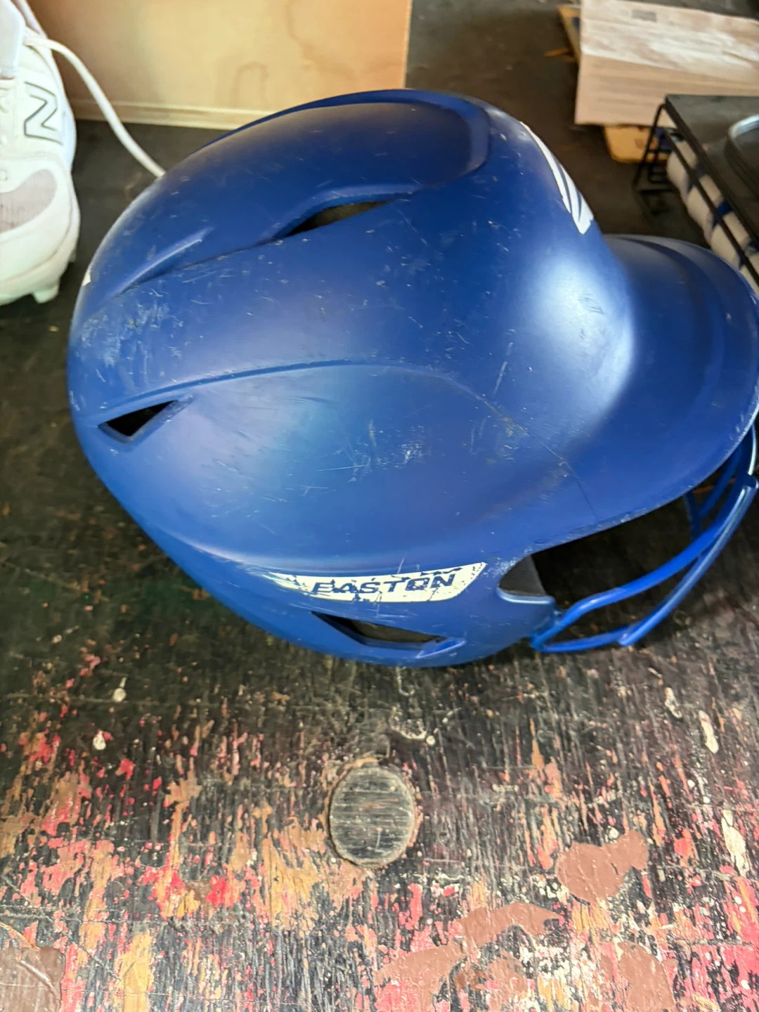 Easton batting helmet - photo 2