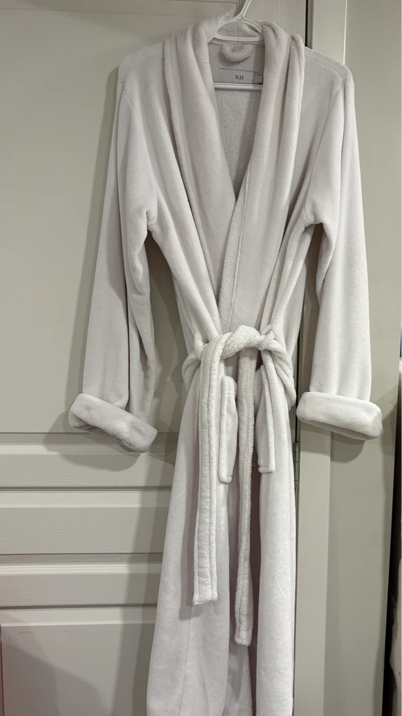 Restoration Hardware Bathrobe Size L