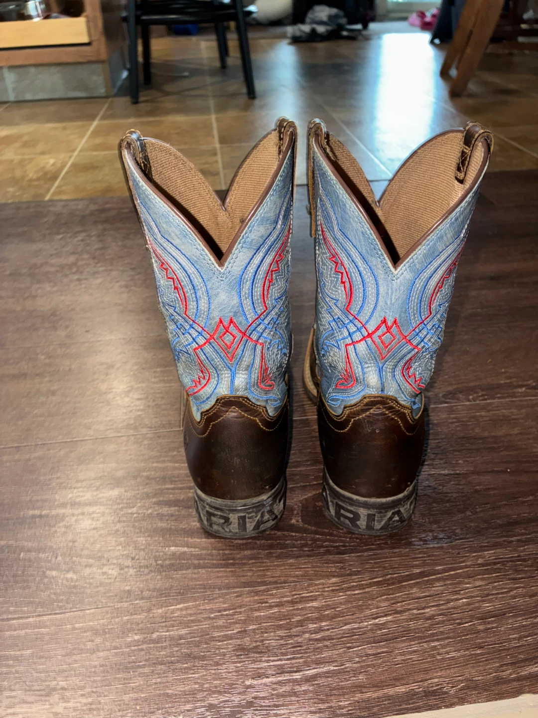 Ariat Western Boots - US Size 3 - photo 2