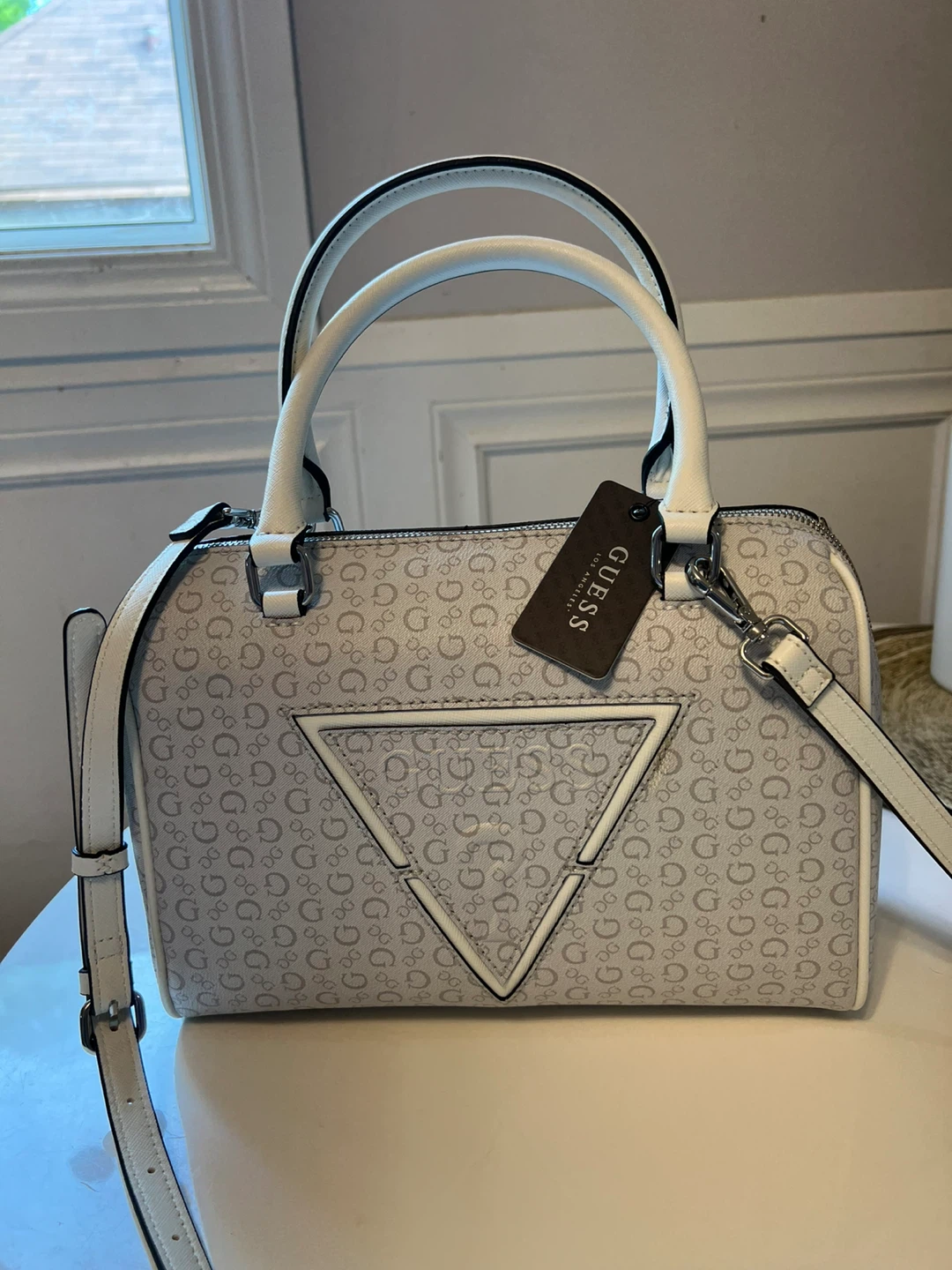 Brand new GUESS Monogram Bag - White/Grey - photo 2