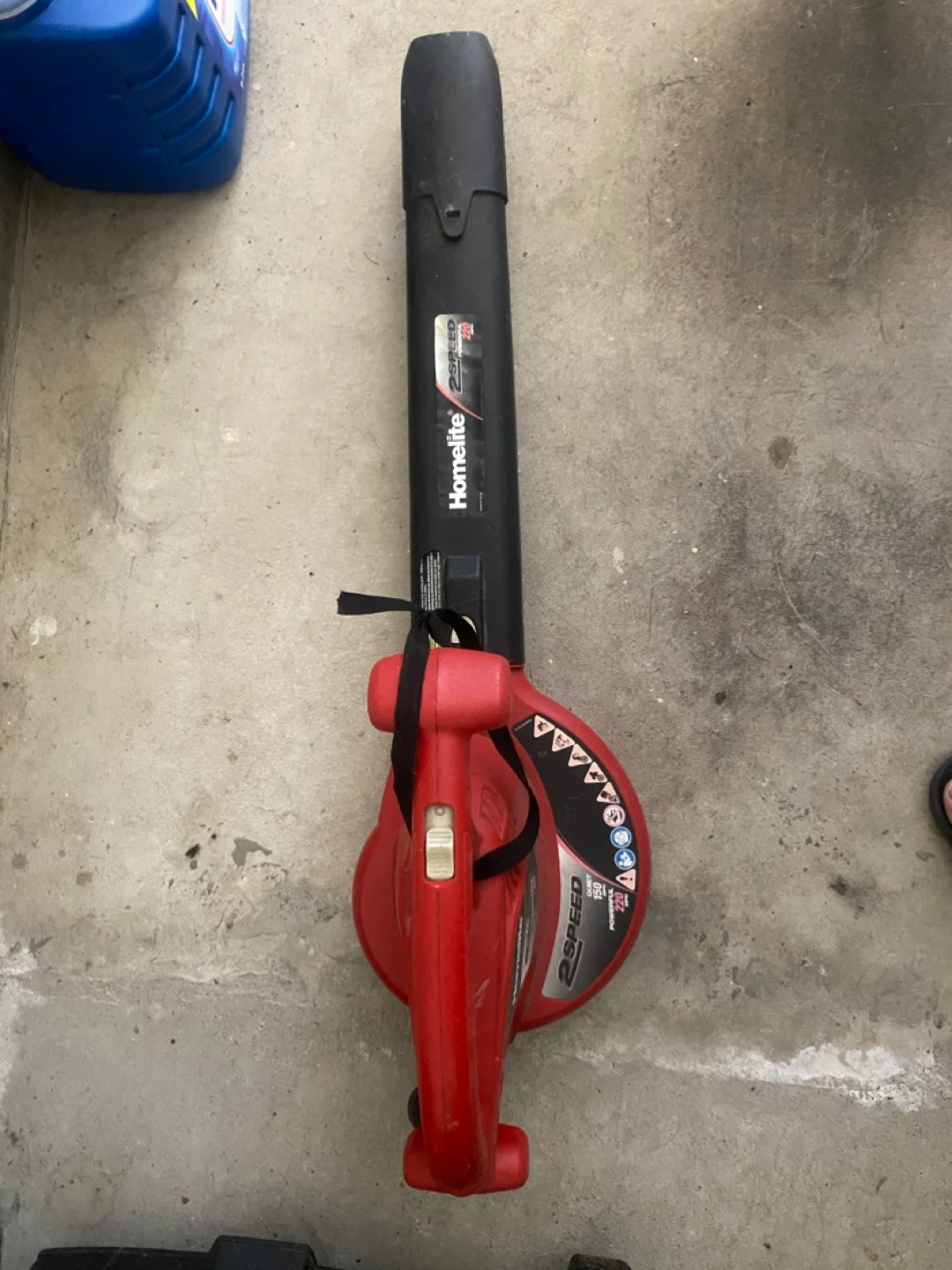 Homelite Electric Leaf Blower with Large Blower Attachment - photo 2
