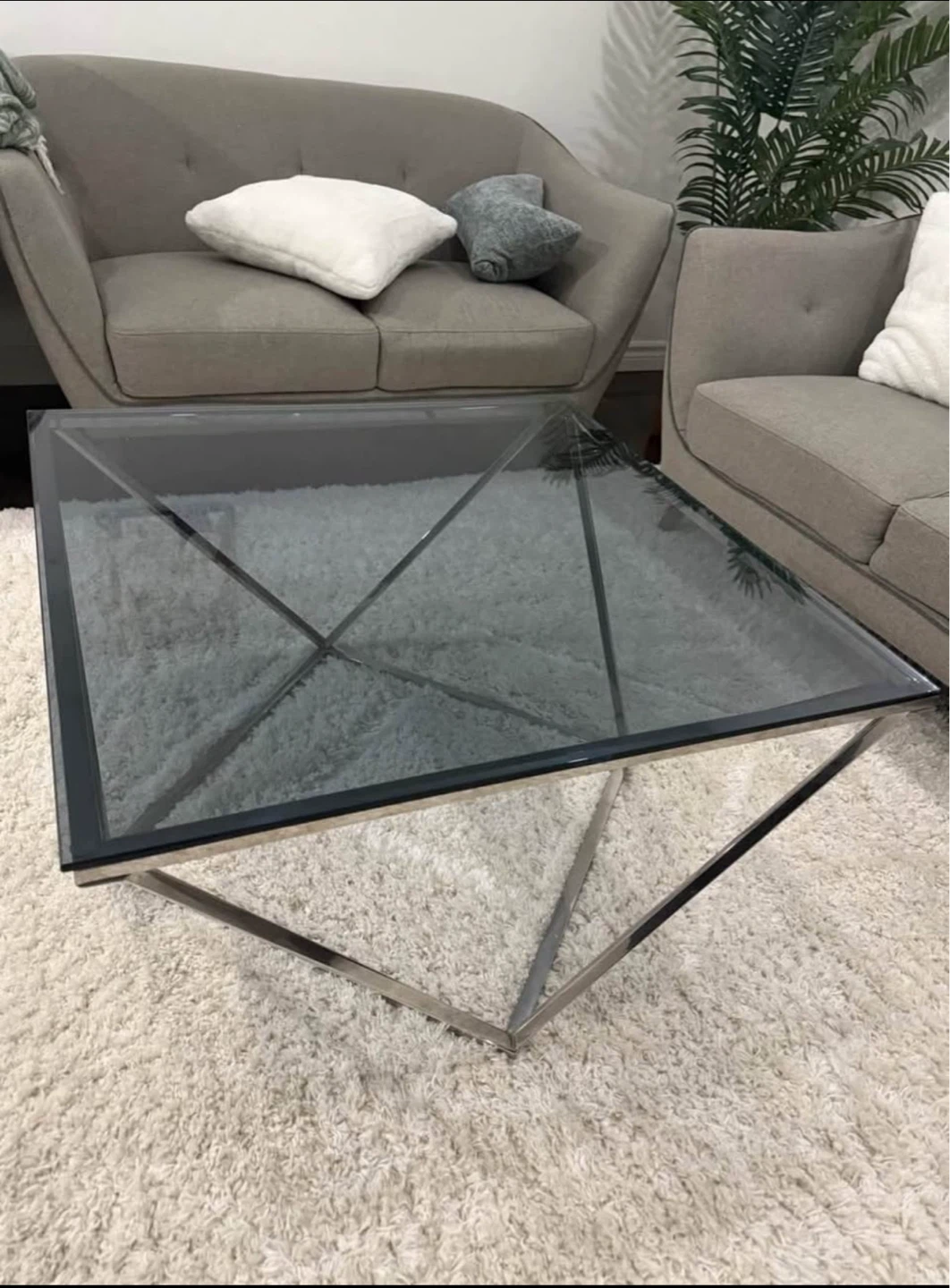 Modern Glass Coffee Table - photo 3