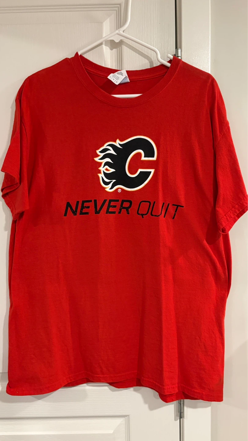 Calgary Flames Never Quit T-Shirt